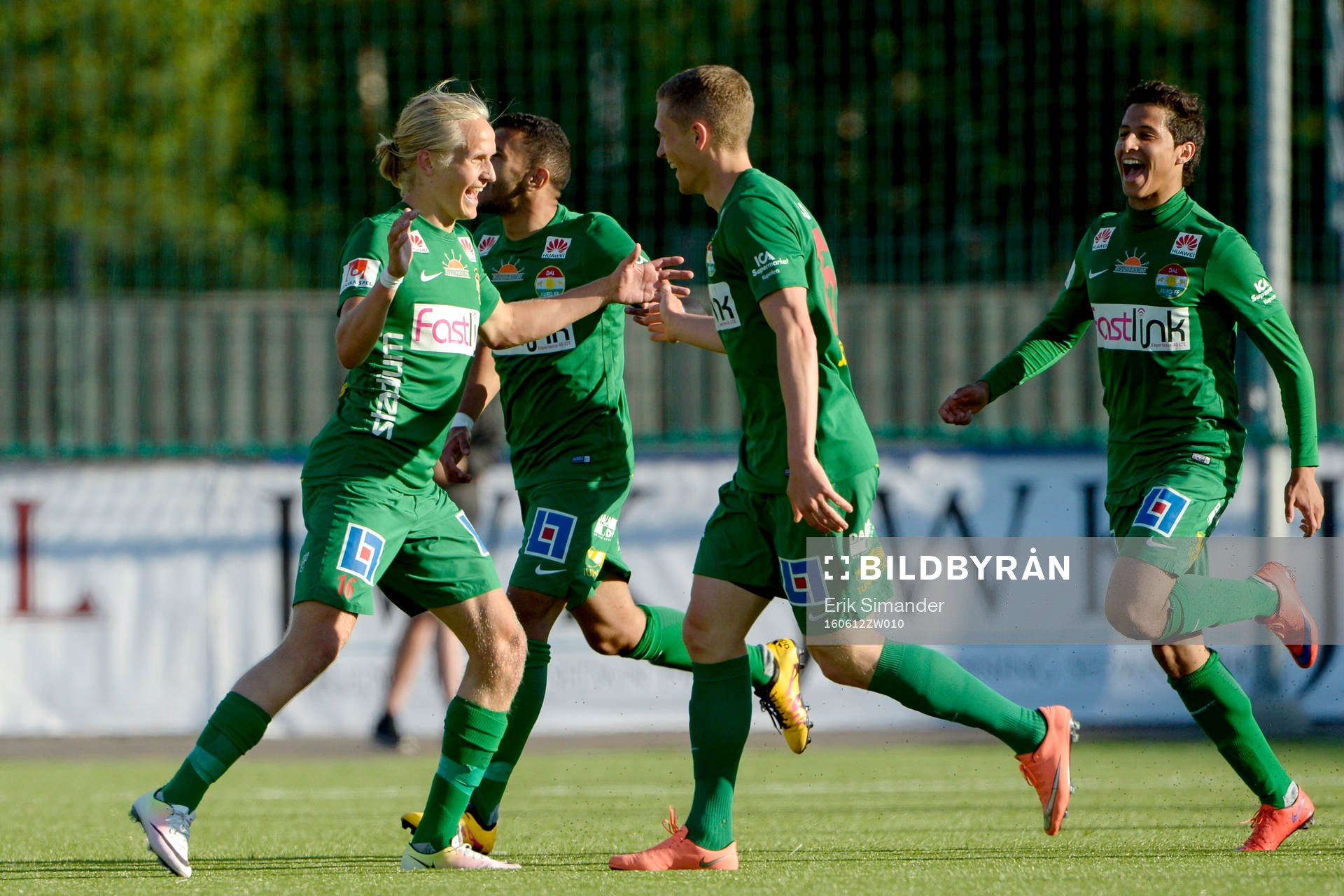 Dalkurds Henrik Löfkvist jublar