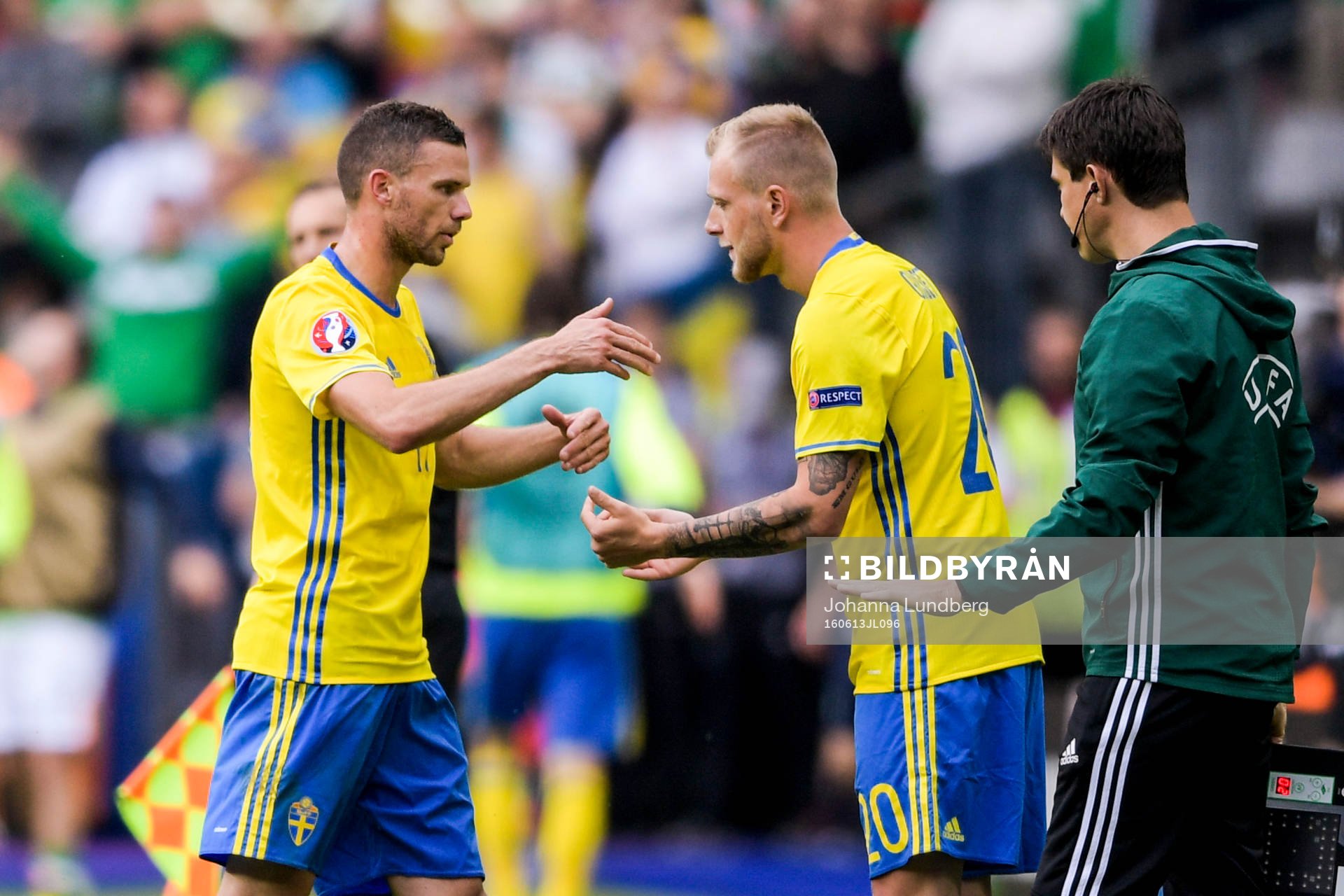 Sveriges Marcus Berg byts ut till förmån för John