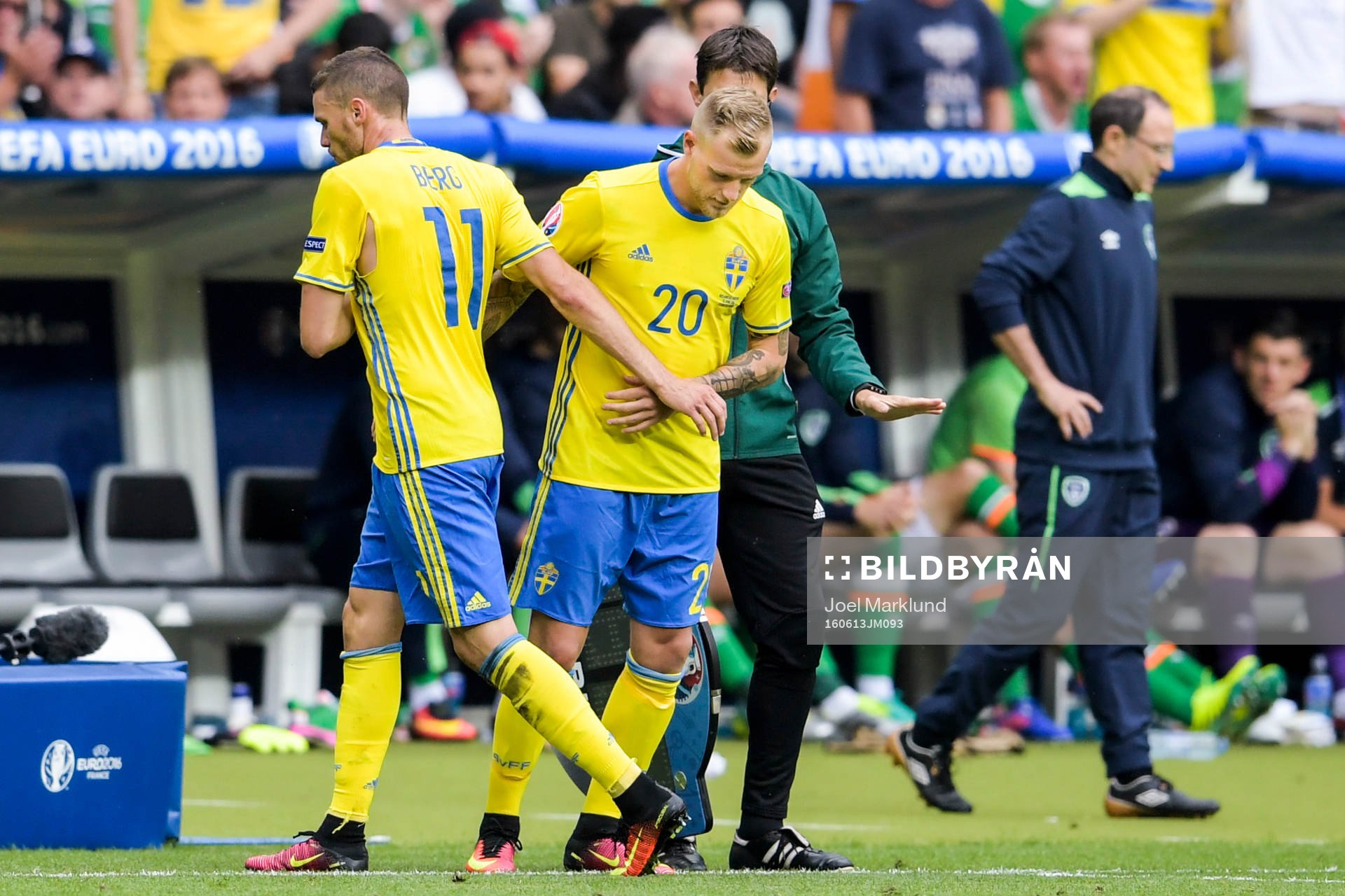 Sveriges Marcus Berg byts ut till förmån för John