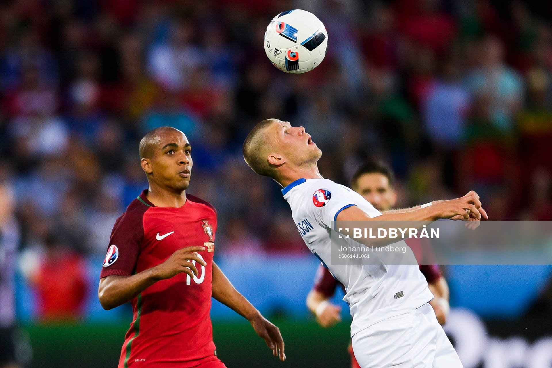 Portugals Joao Mario och Islands Johann Gudmundsson