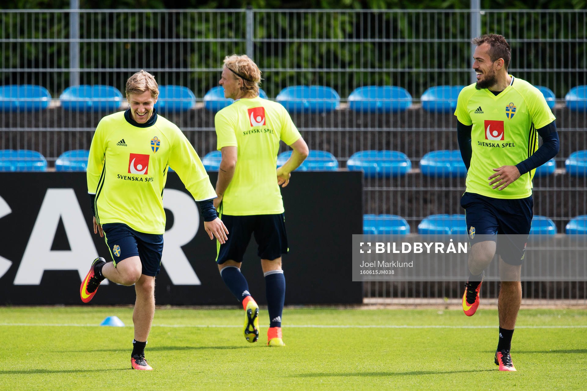 Emil Forsberg och Emir Kujovic på Sveriges