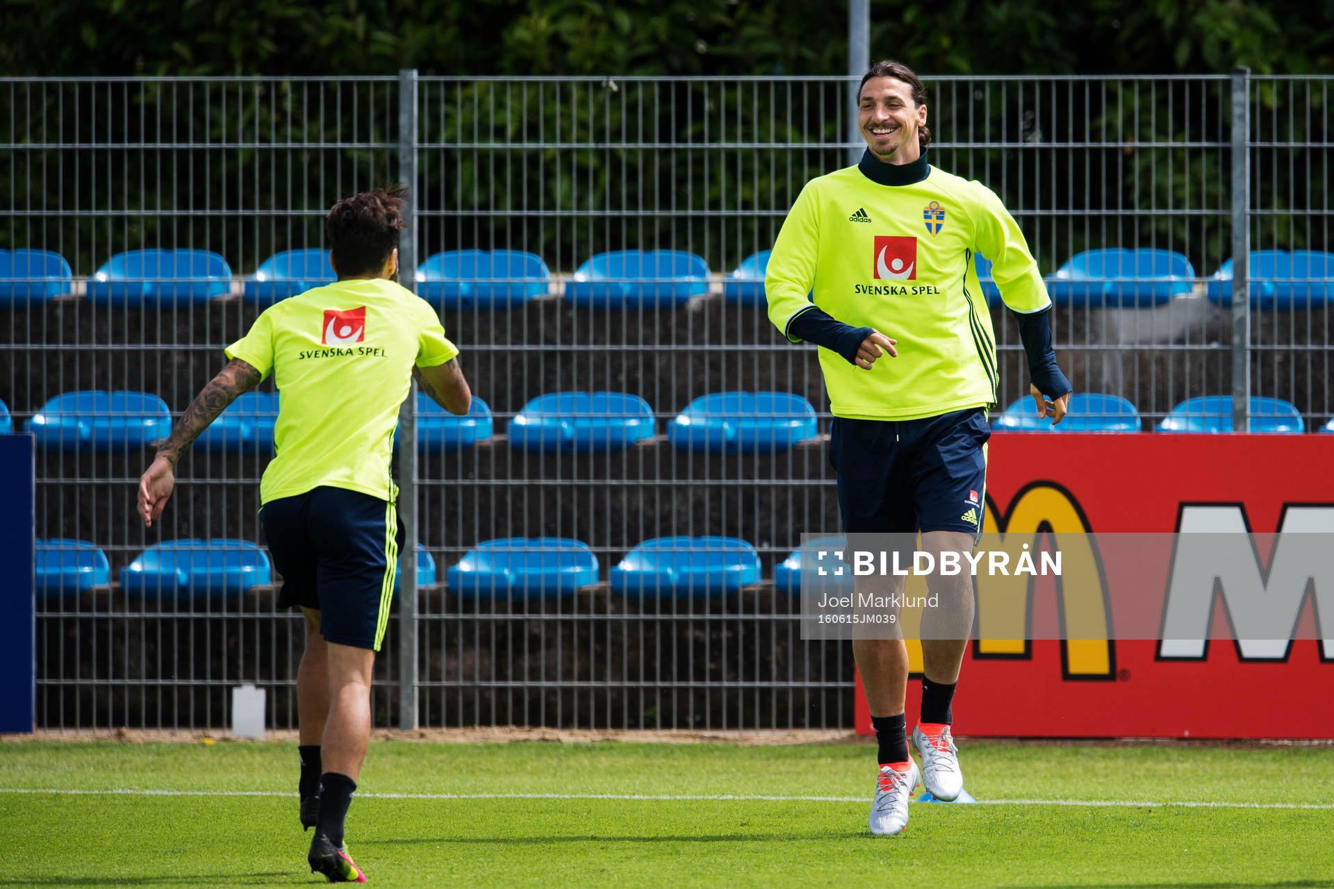 Erkan Zengin och Zlatan Ibrahimovic på Sveriges