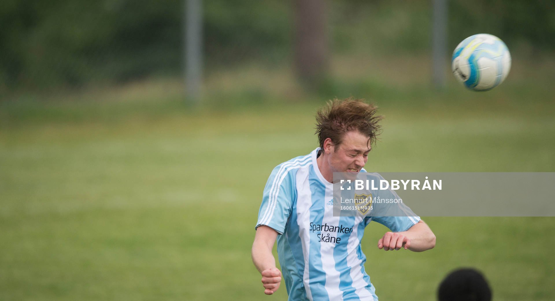 IFK Hässleholms Axel Harletun i matchen i DM mellan Tågarp och IFK Hässleholm 15 juni 2016.
