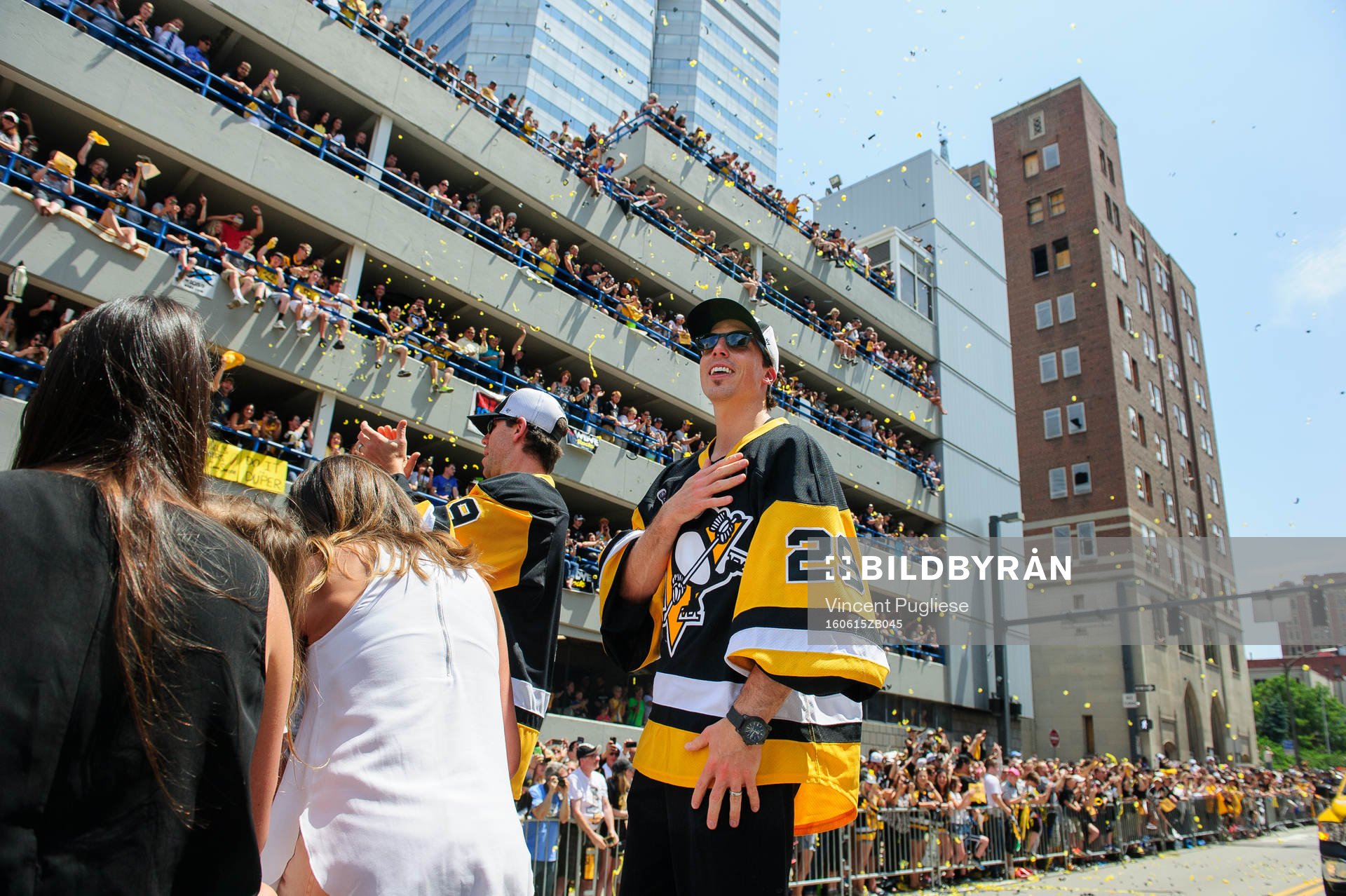 Pittsburgh Penguins goalie Marc-Andre Fleury thanks the
