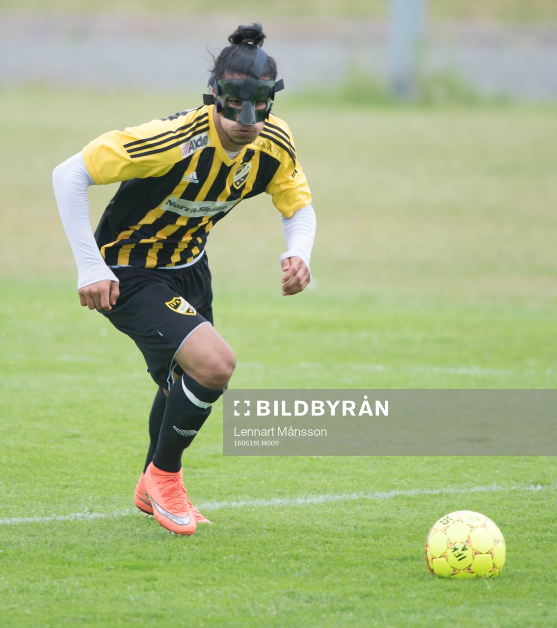 IFK Hässleholms Ameer Naseer i matchen i division 2 mellan