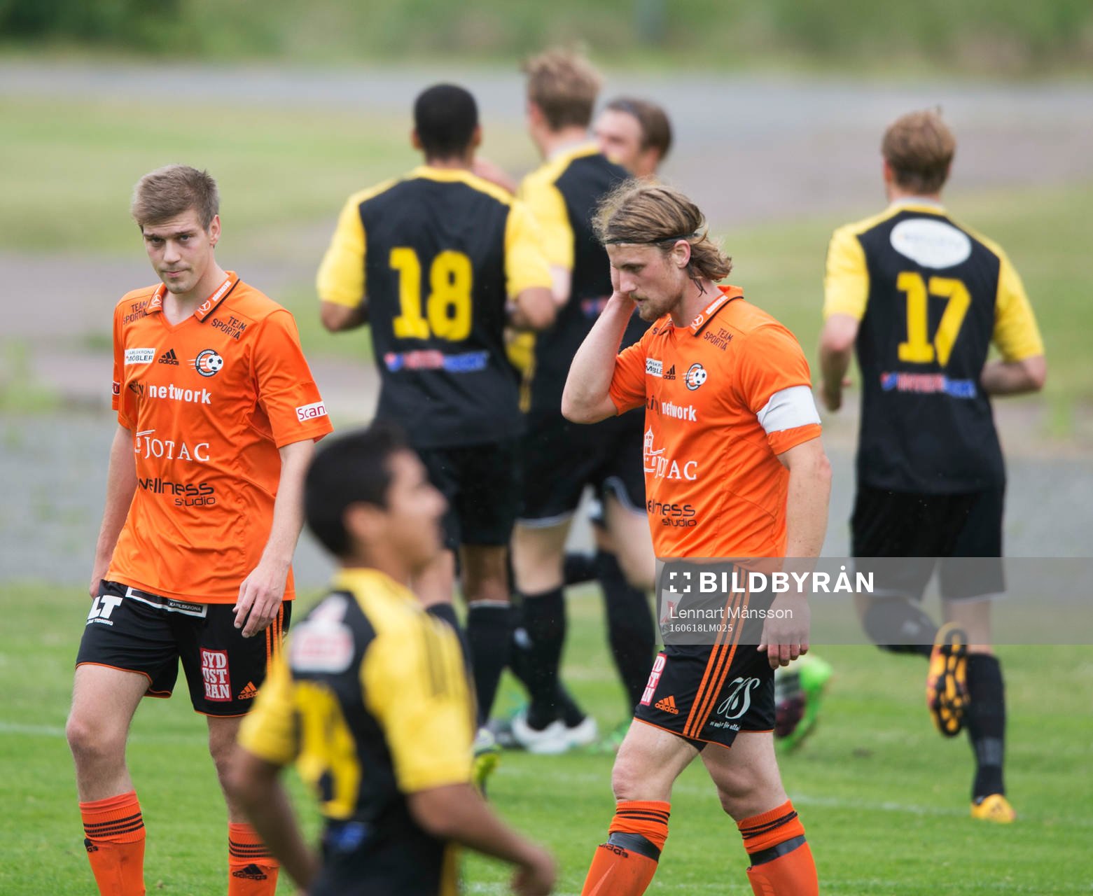 IFK Hässleholms Kojo Annor gör 1-0 i matchen i division 2