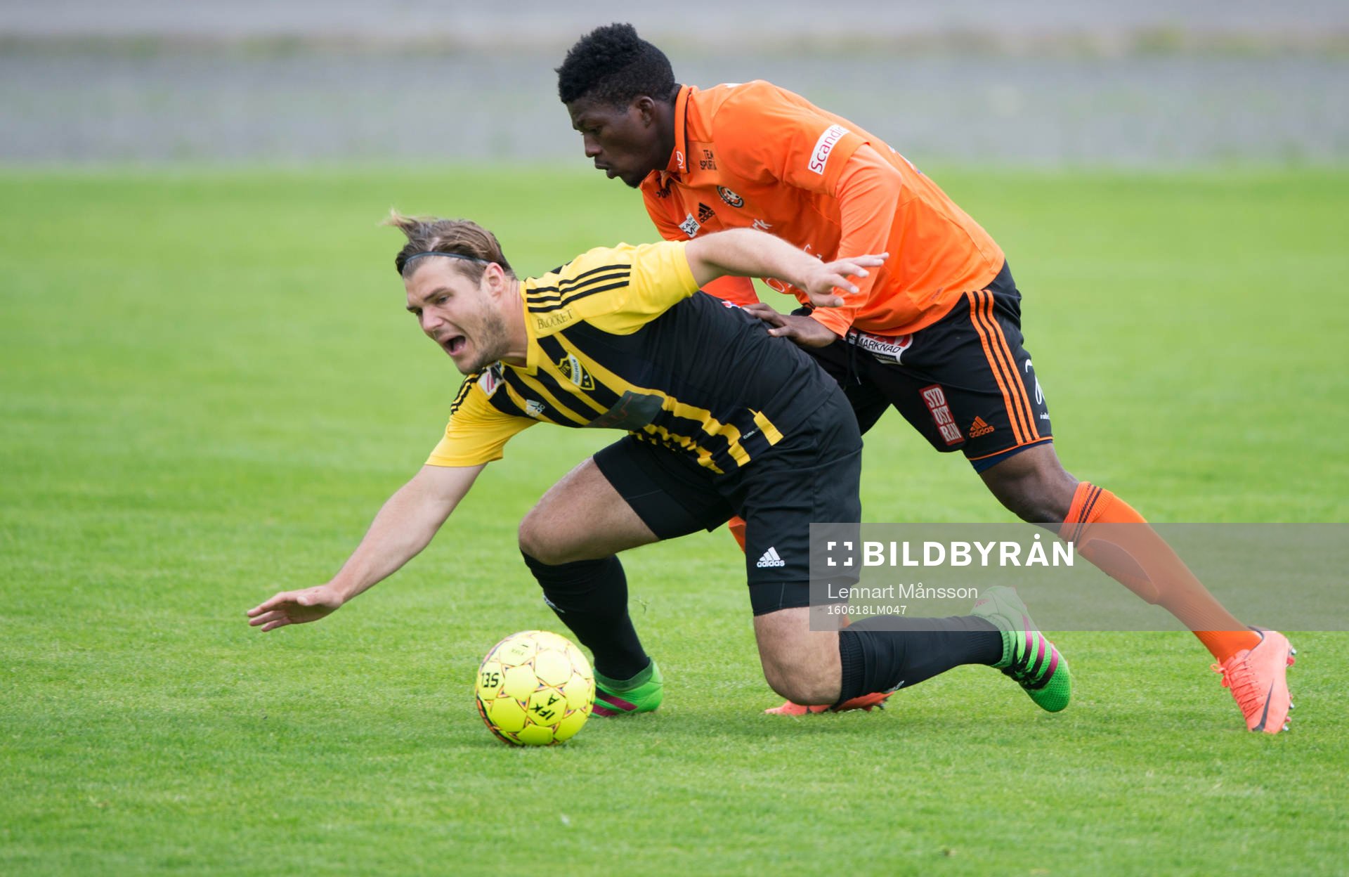 IFK Hässleholms Pontus Björnsson i matchen i division 2