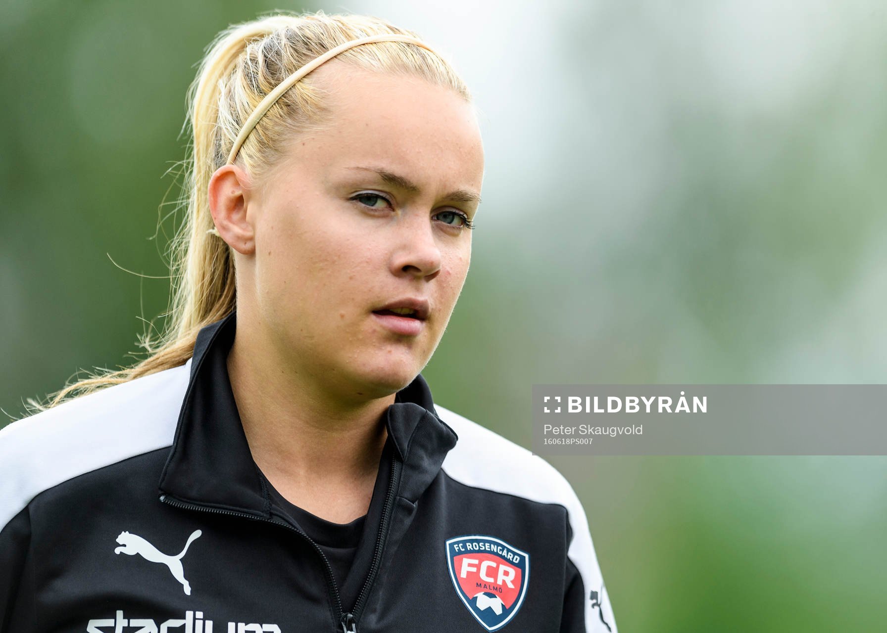 Rosengårds Iina Salmi på uppvärmningen