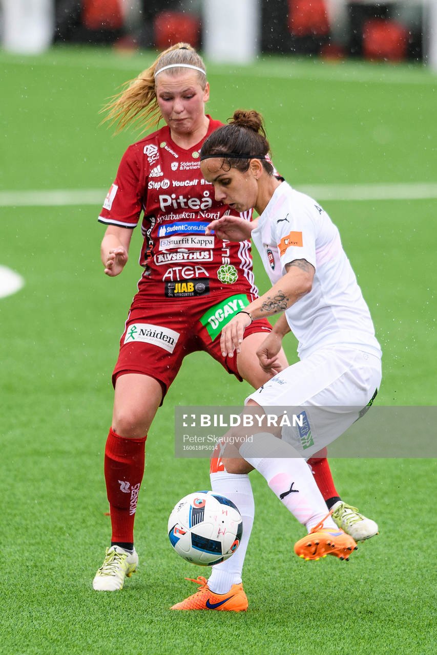 Piteås Ellen Löfqvist och Rosengårds Natasha Andonova