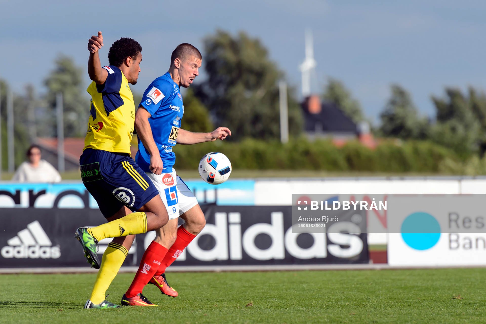 Ängelholms Patrick Dyrestam mot Åtvidabergs Shkodran