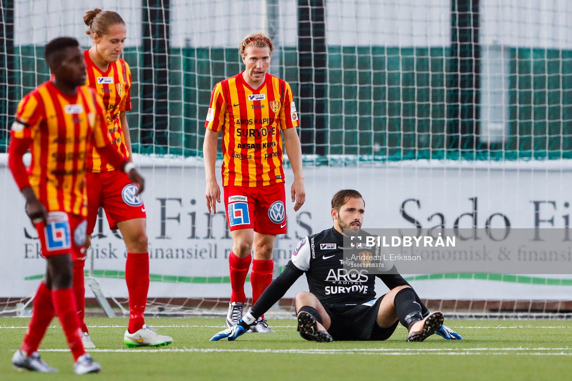 Assyriskas målvakt Robin Malmkvist deppar