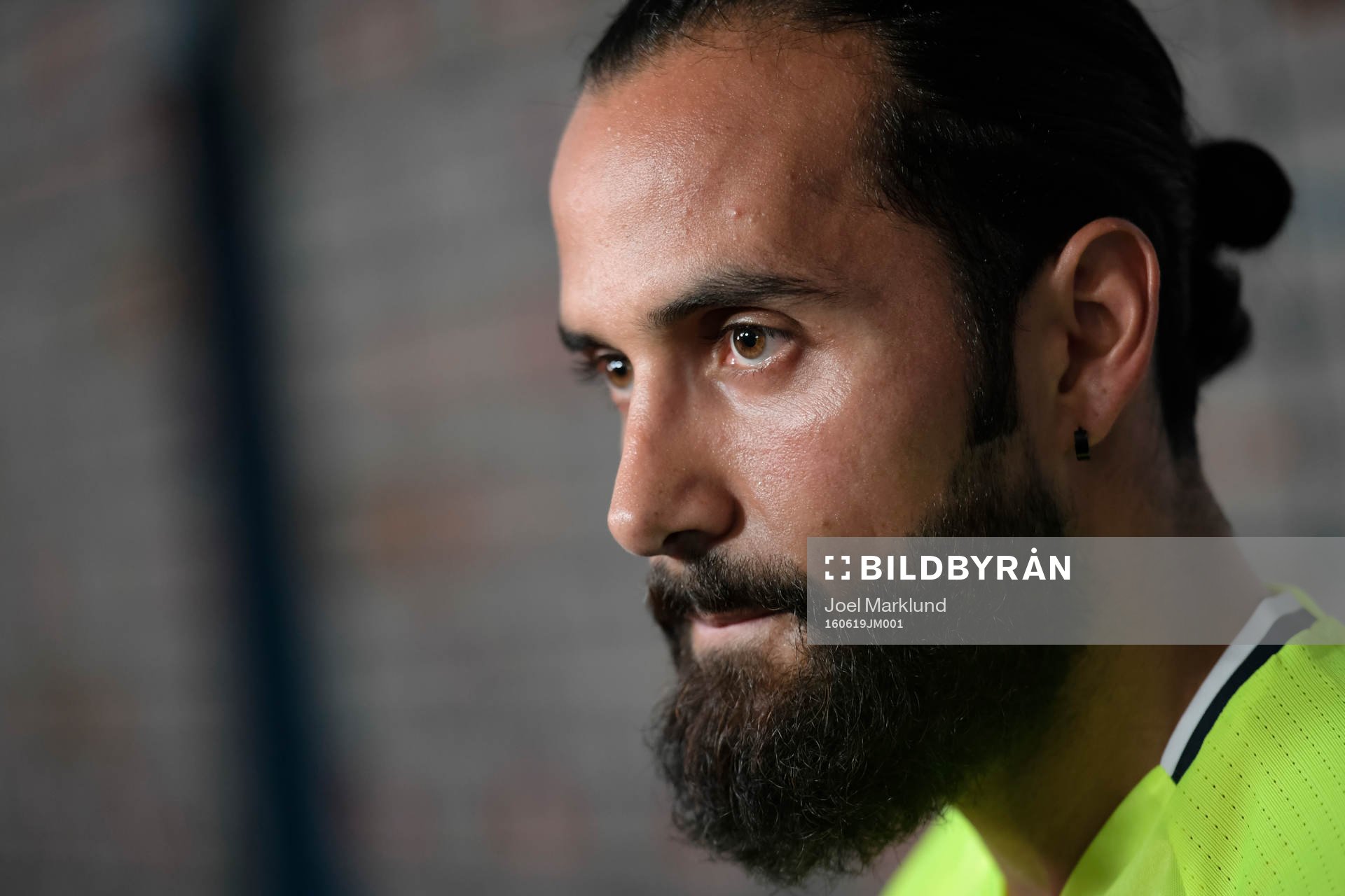 Sveriges Erkan Zengin i mixade zonen