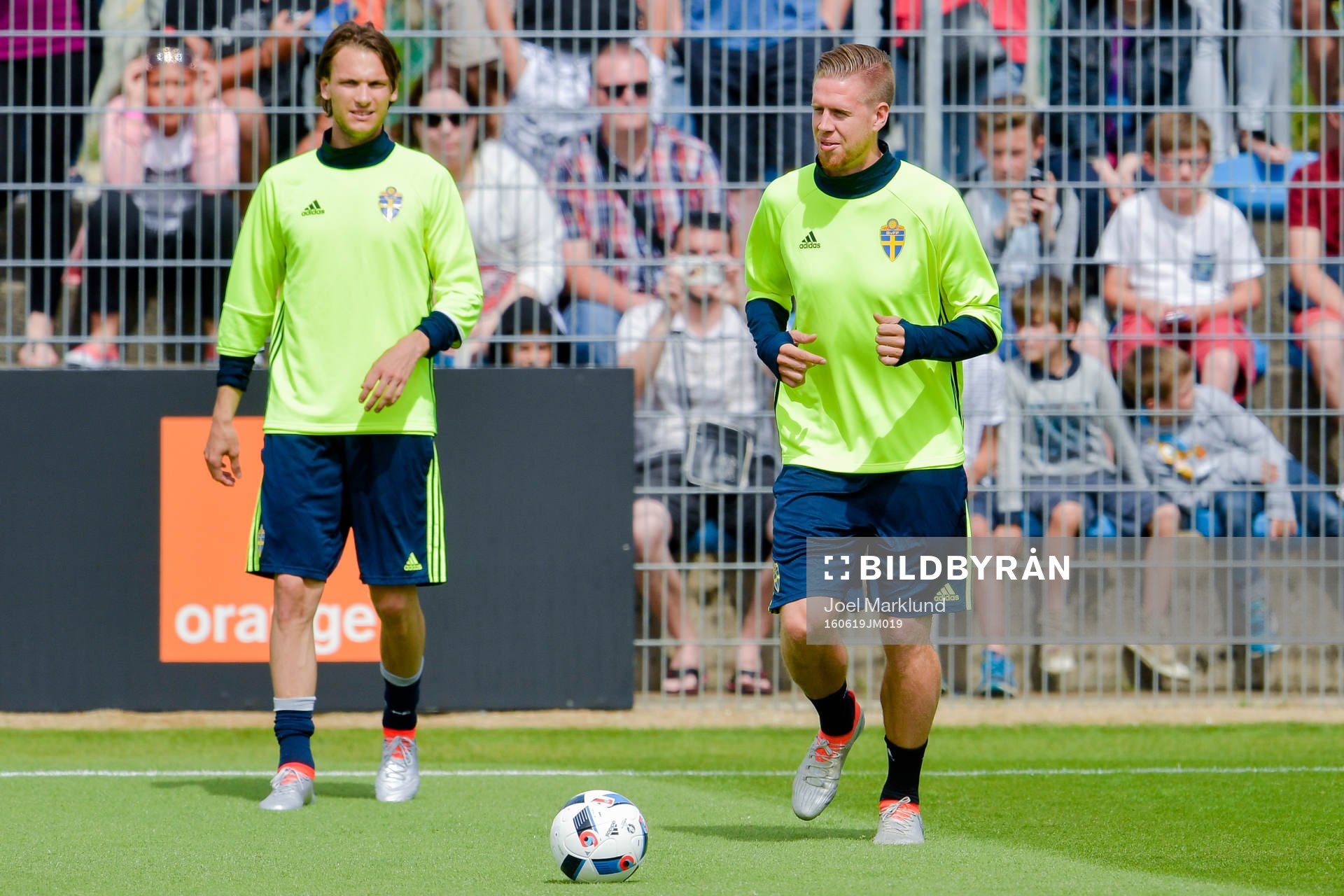 Sveriges  Albin Ekdal och Pontus Jansson