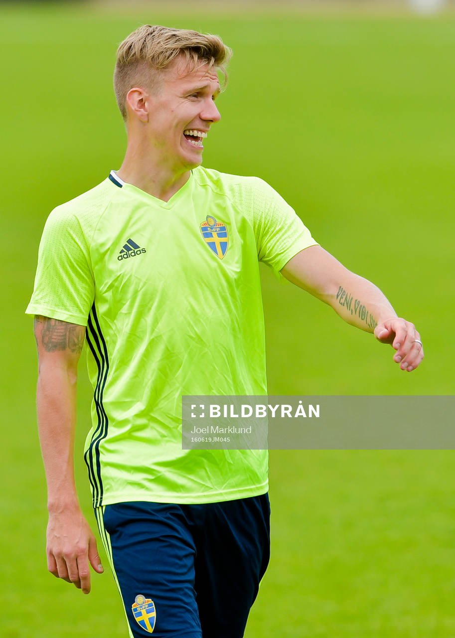 Sveriges Pontus Wernbloom  på Sveriges fotbollslandslags