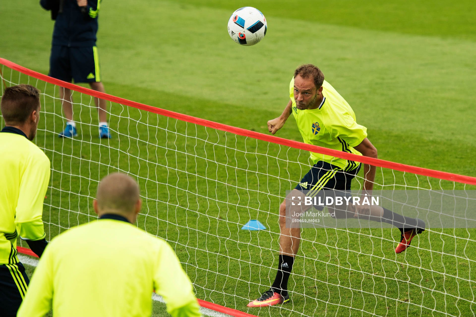 Andreas Granqvist på Sveriges fotbollslandslags träning