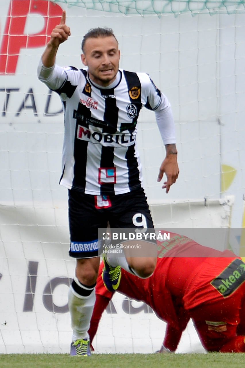Landskronas Filip Pivkovski jublar