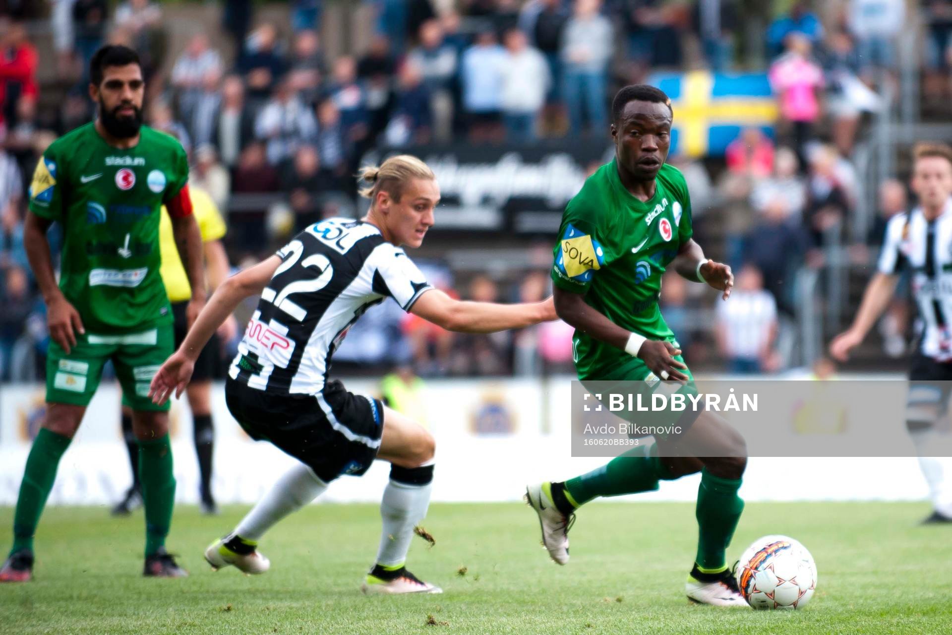 Landskronas Jonathan Levi jagar Prespas Kwame Adom Frimpong