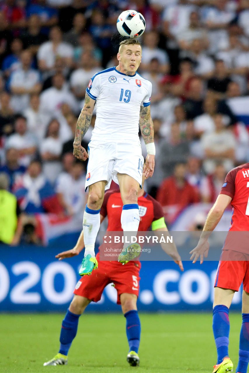 Slovakiens Jurij Kucka under fotbollsmatchen mellan Slovakien och England under fotbolls-EM den 20 juni 2016 i Saint Etienne.