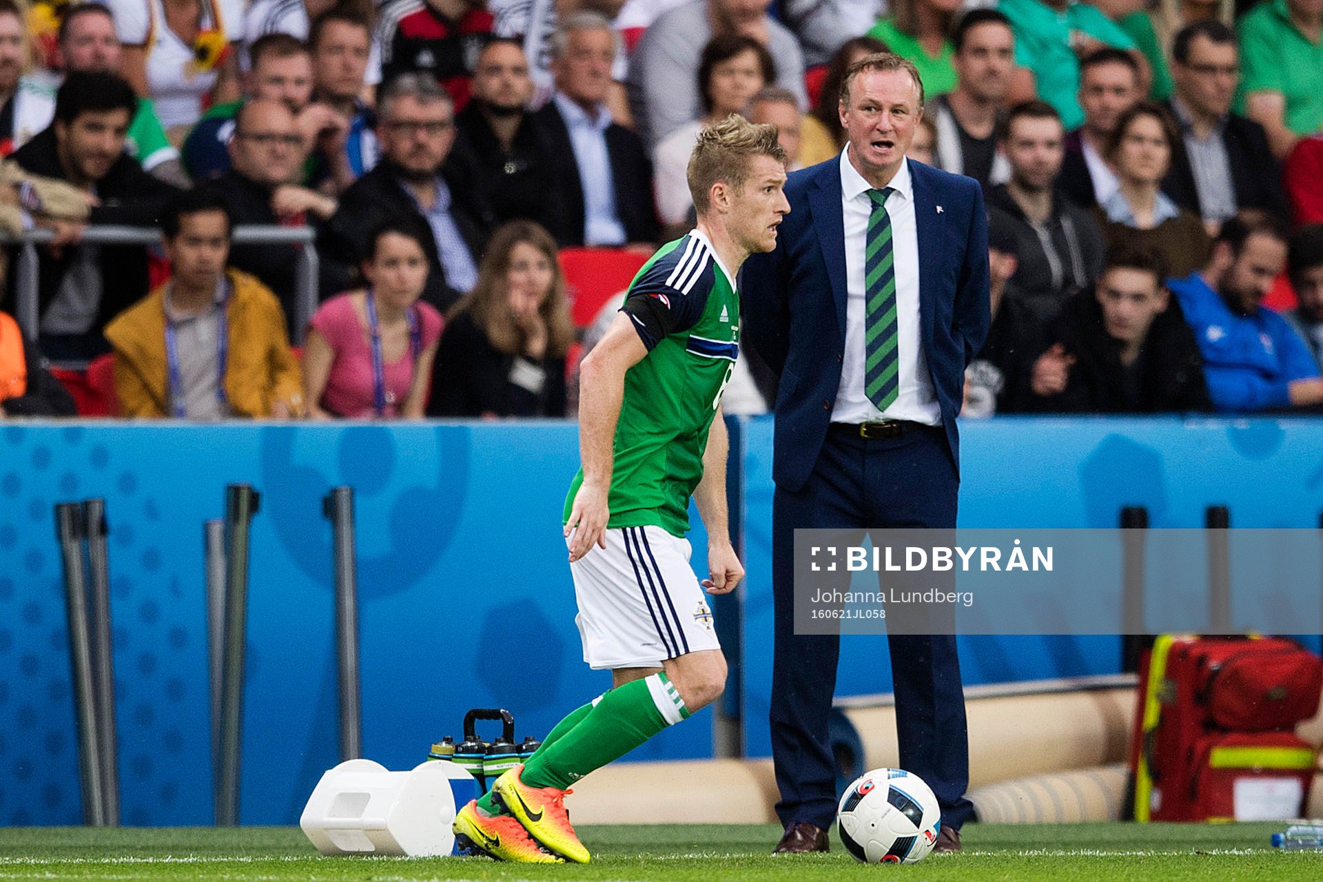 Nordirlands förbundskapten Michael O'Neill och Steven