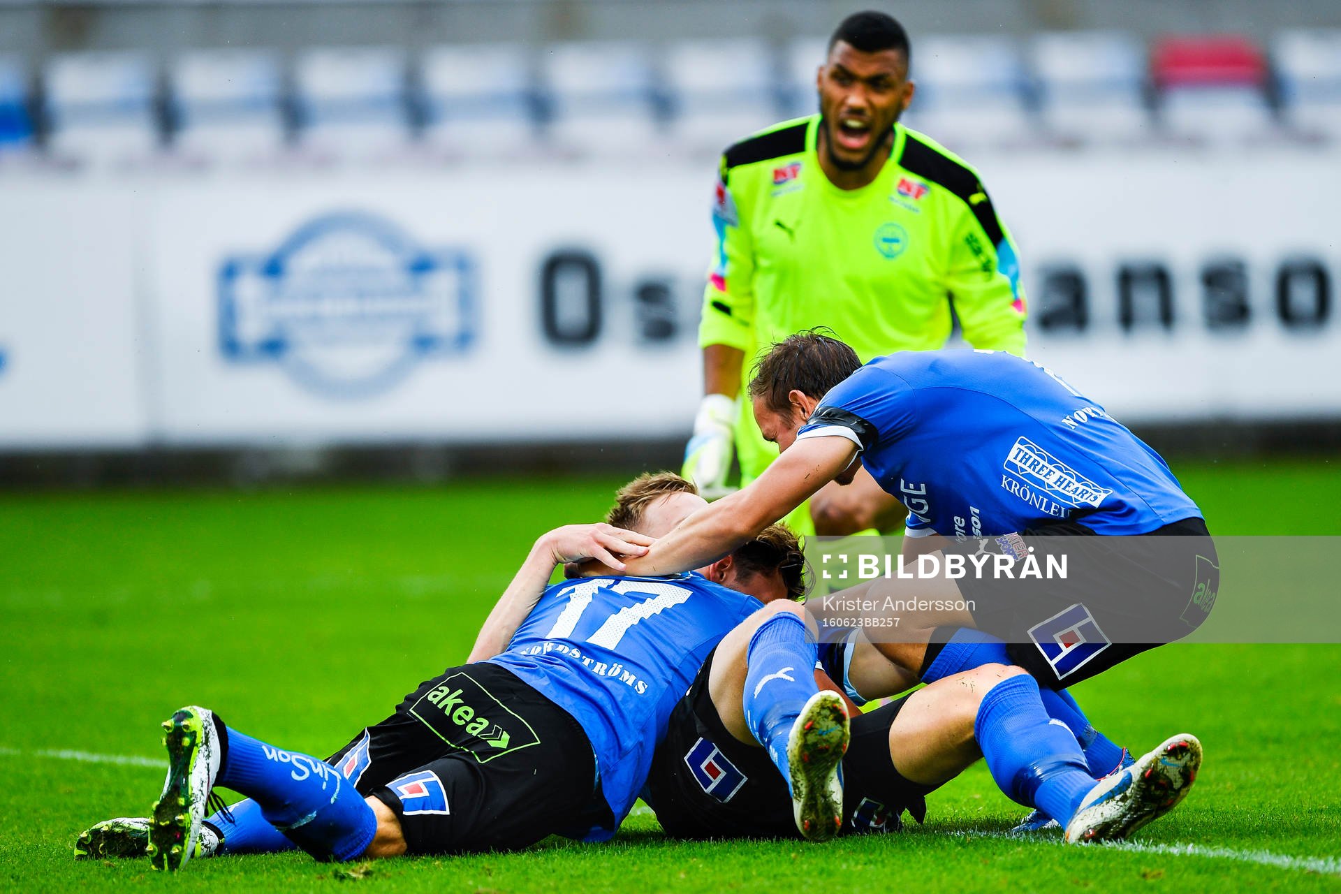 Halmstads spelare jublar