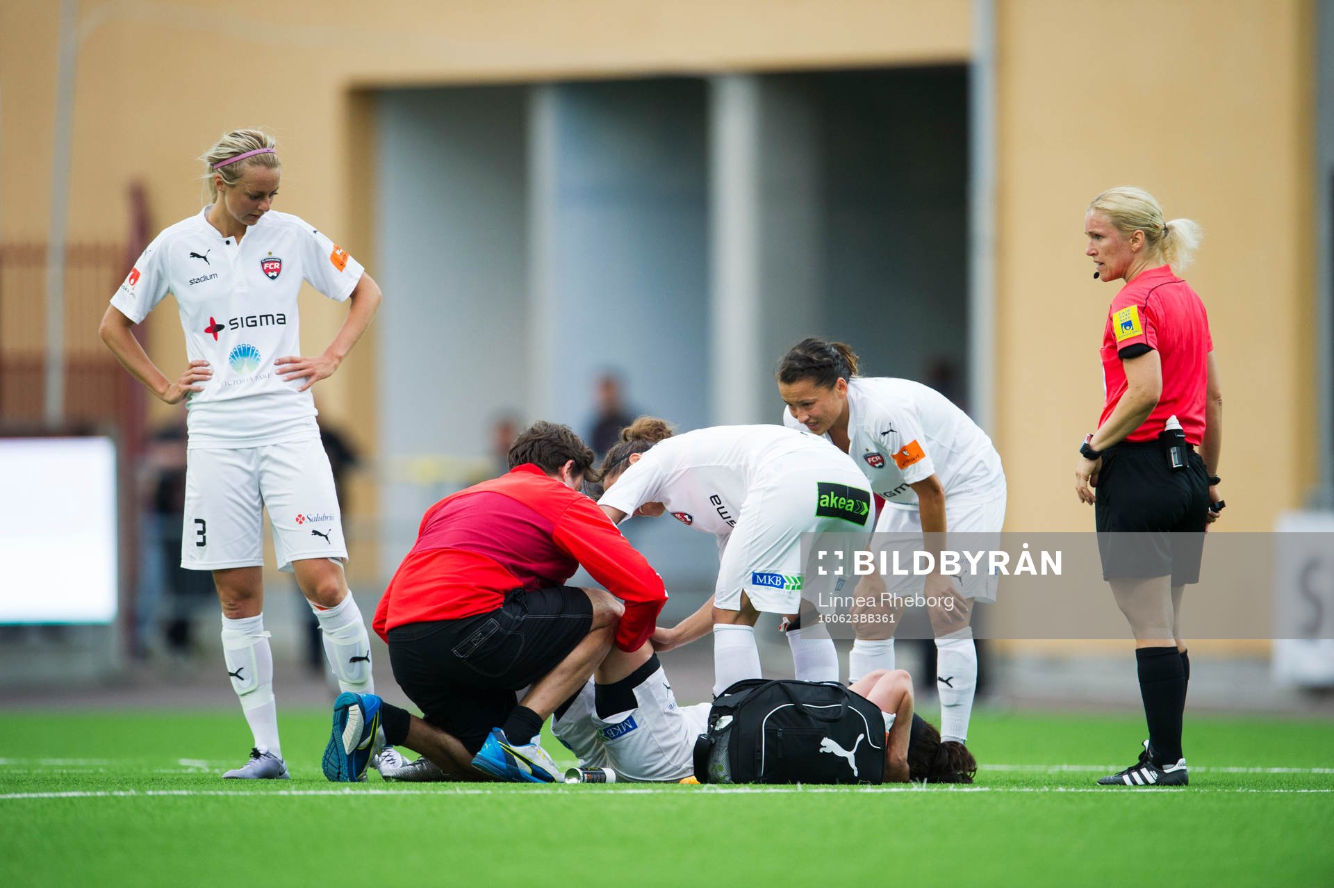 Rosengårds Ella Masar ligger skadad