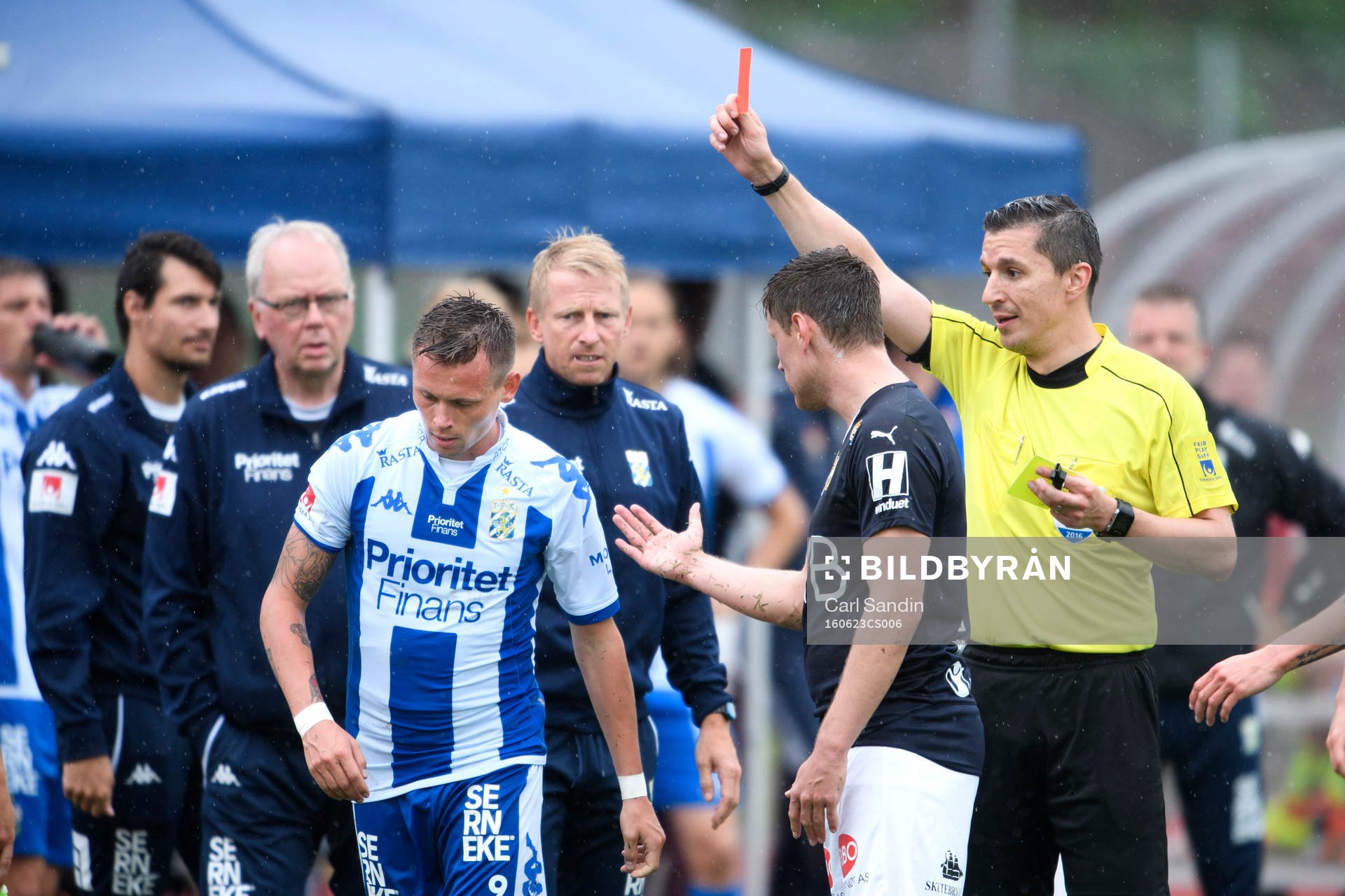 IFK Göteborgs Jakob Ankersen får rött kort