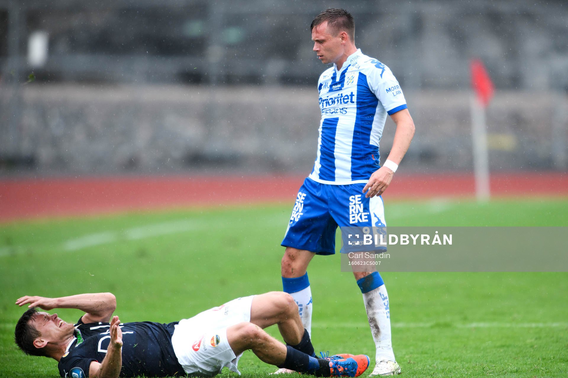 Strömsgodsets Tommy Höiland och IFK Göteborgs Jakob