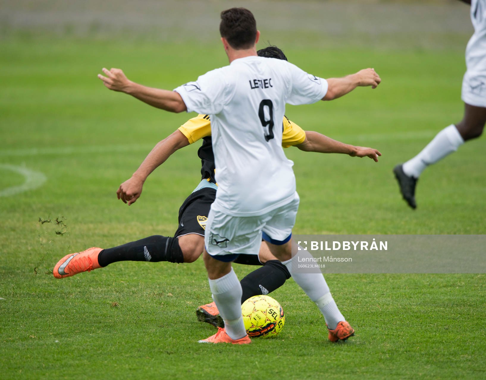 IFK Hässleholms Ameer Naseer i matchen i division 2 mellan
