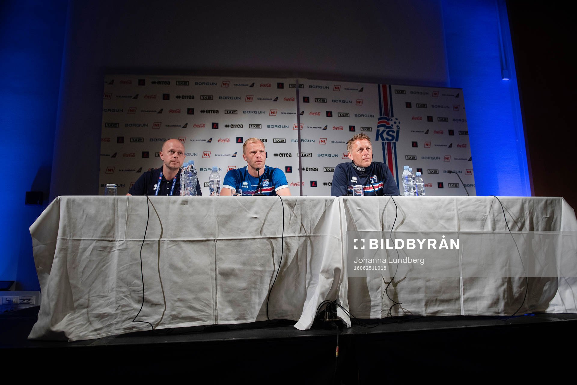 Islands Eidur Gudjohnsen och förbundskapten Heimir
