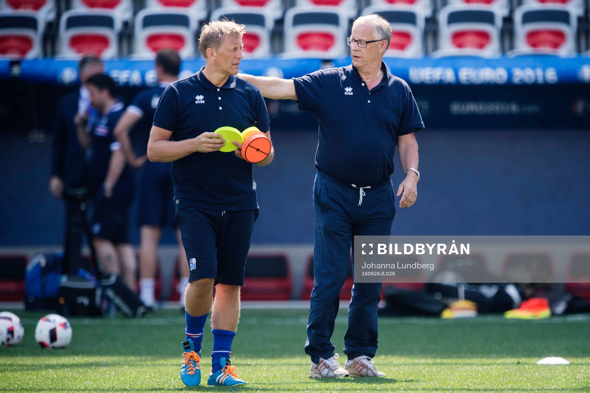 Förbundskaptener Heimir Hallgrimsson och Lars Lagerbäck