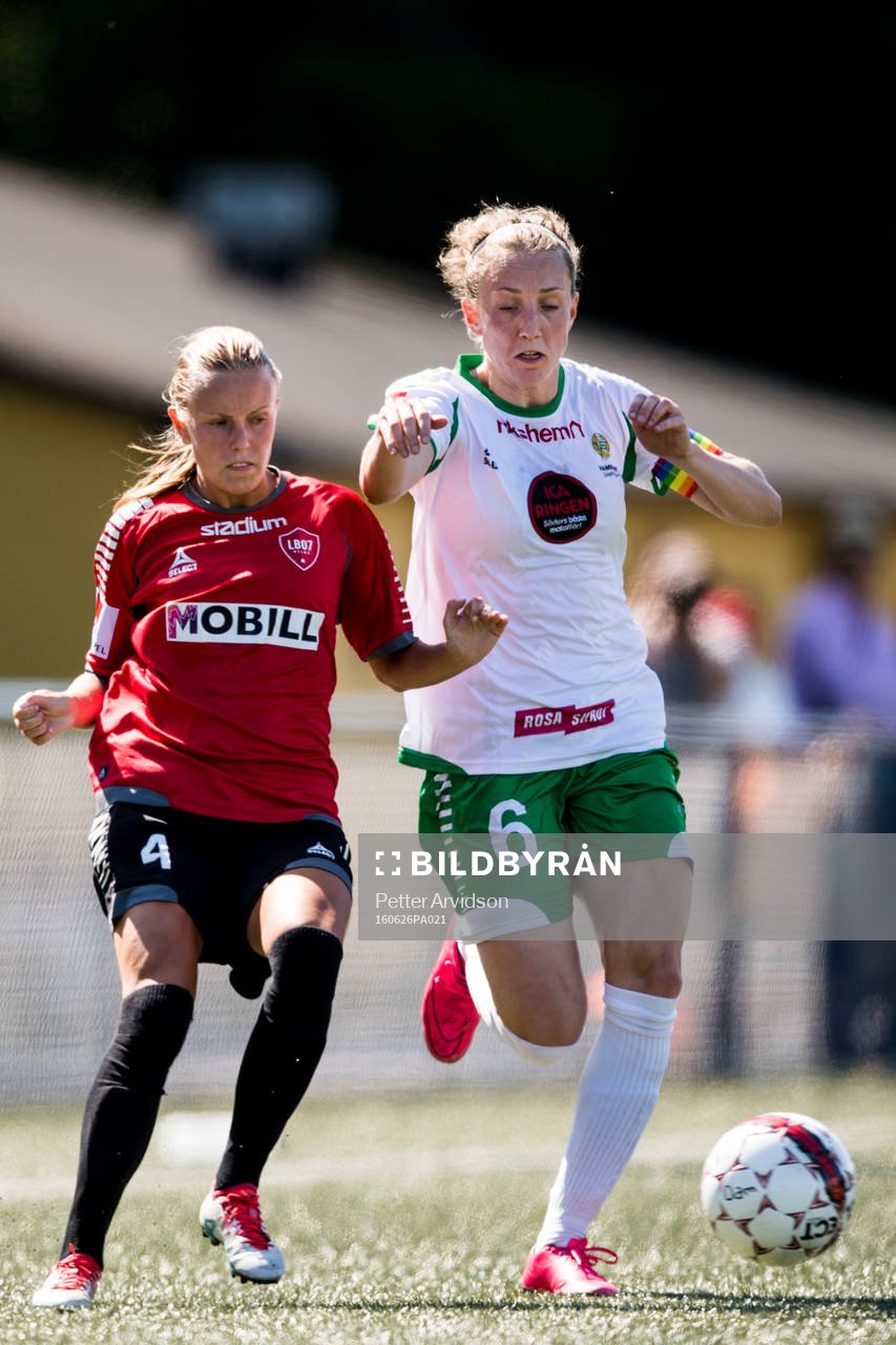 LB07s Elin Björklund och Hammarbys Olga Ekblom