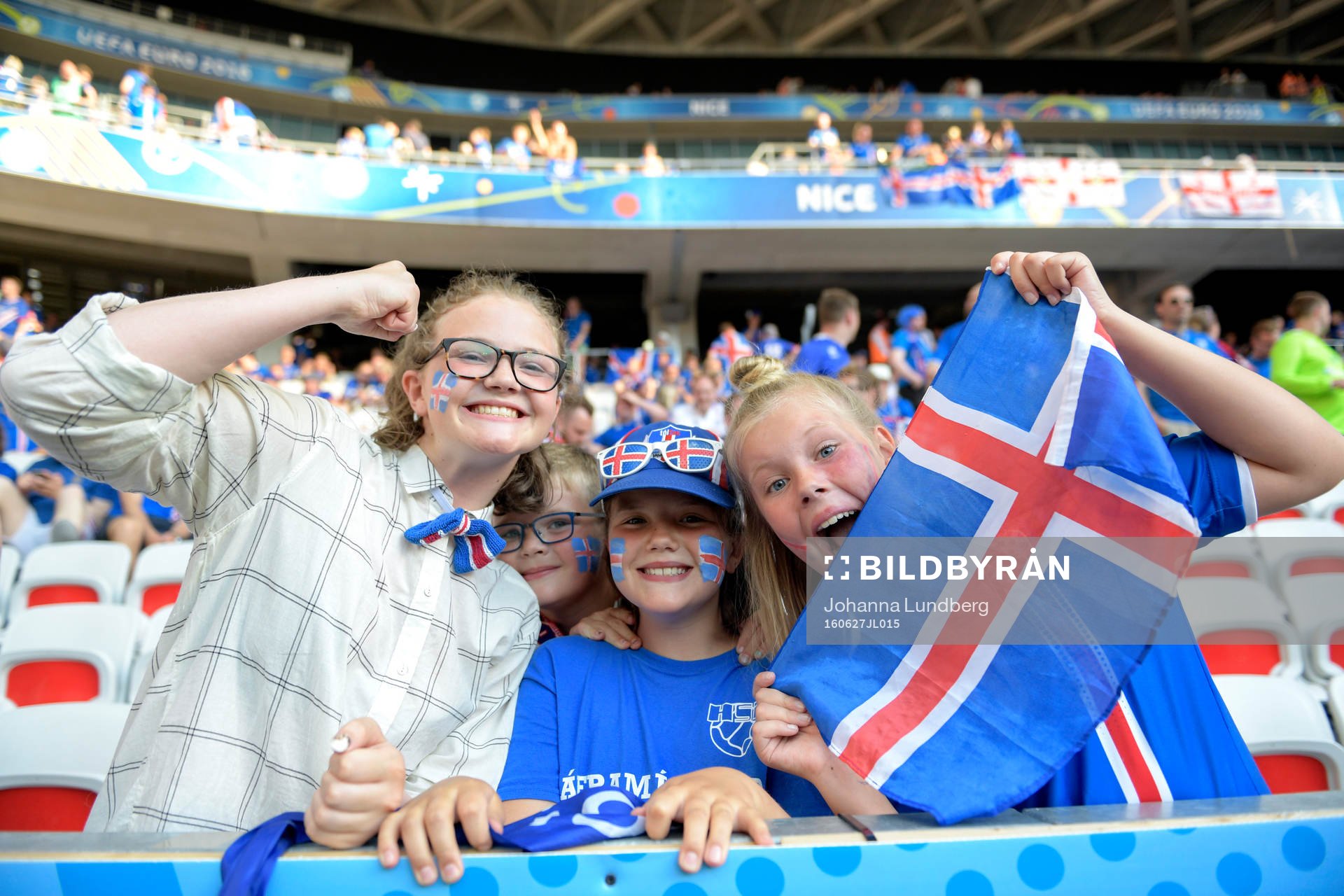 Isländska supportrar