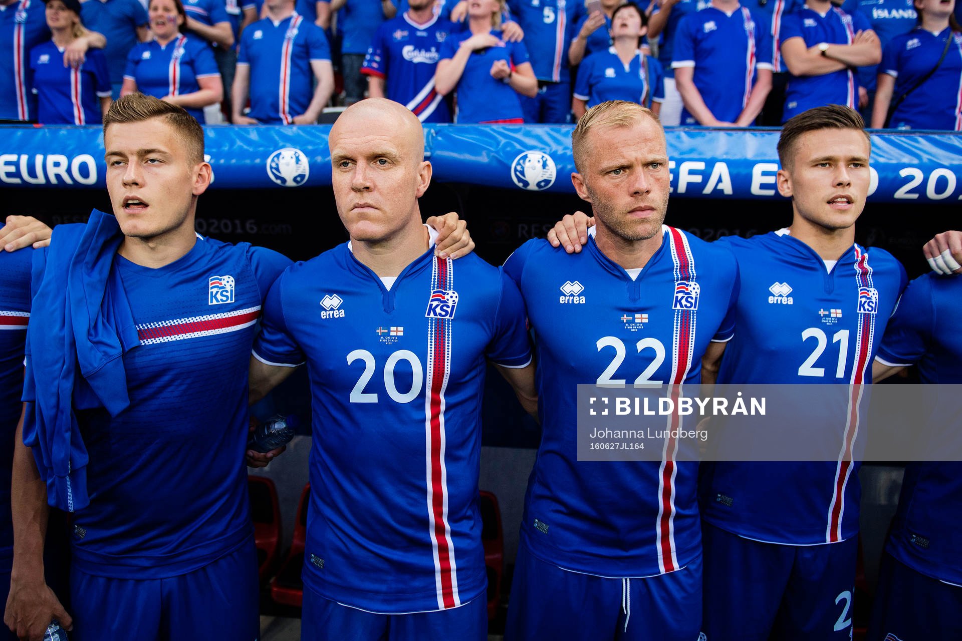 Islands Alfred Finnbogason, Emil Hallfredsson, Eidur Gudjohnsen och Arnor Ingvi Traustason under fotbollsmatchen mellan England och Island under fotbolls-EM den 27 juni 2016 i Nice.
