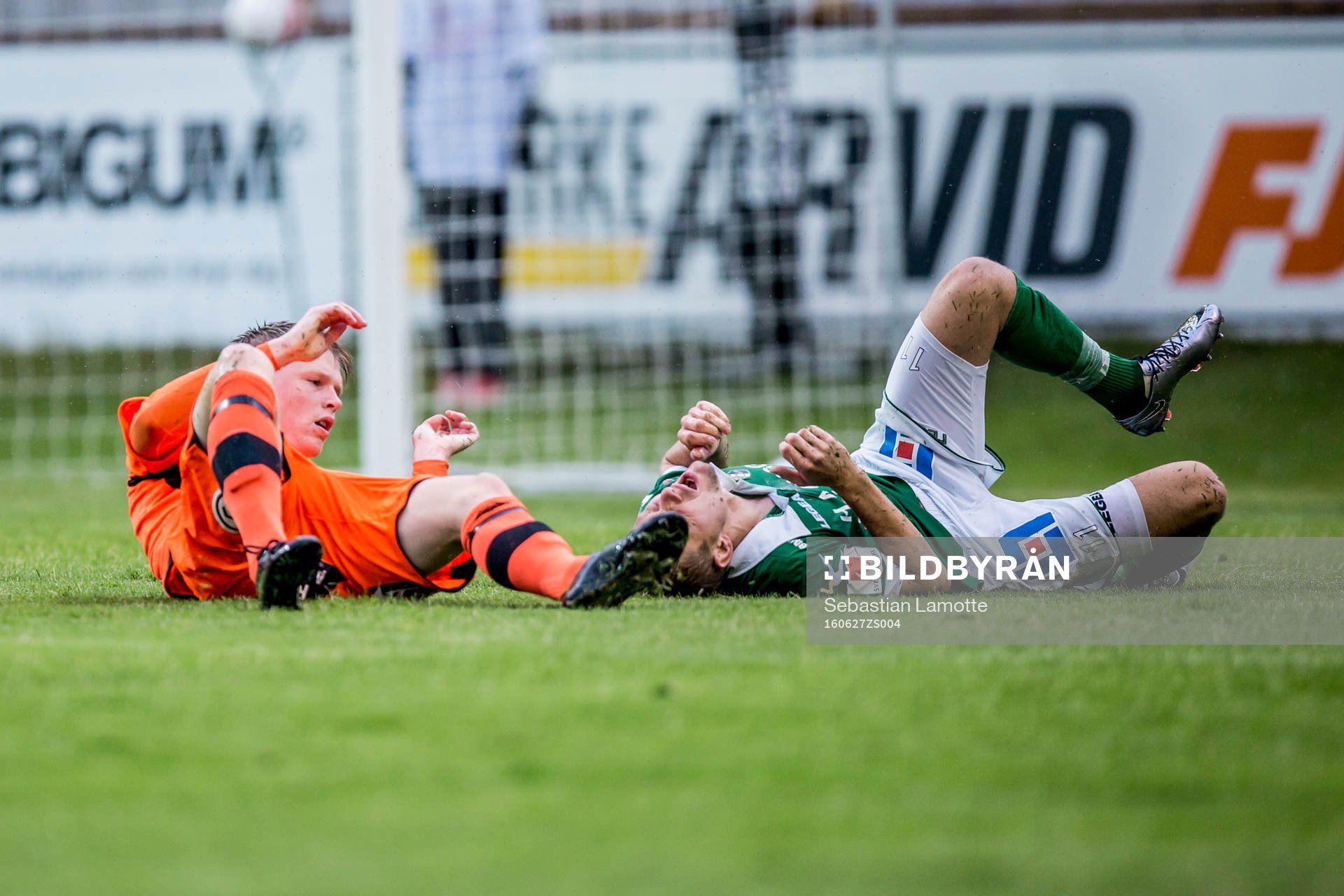 Varbergs Anton Liljenbäck och Ljungskiles Jakob Olsson