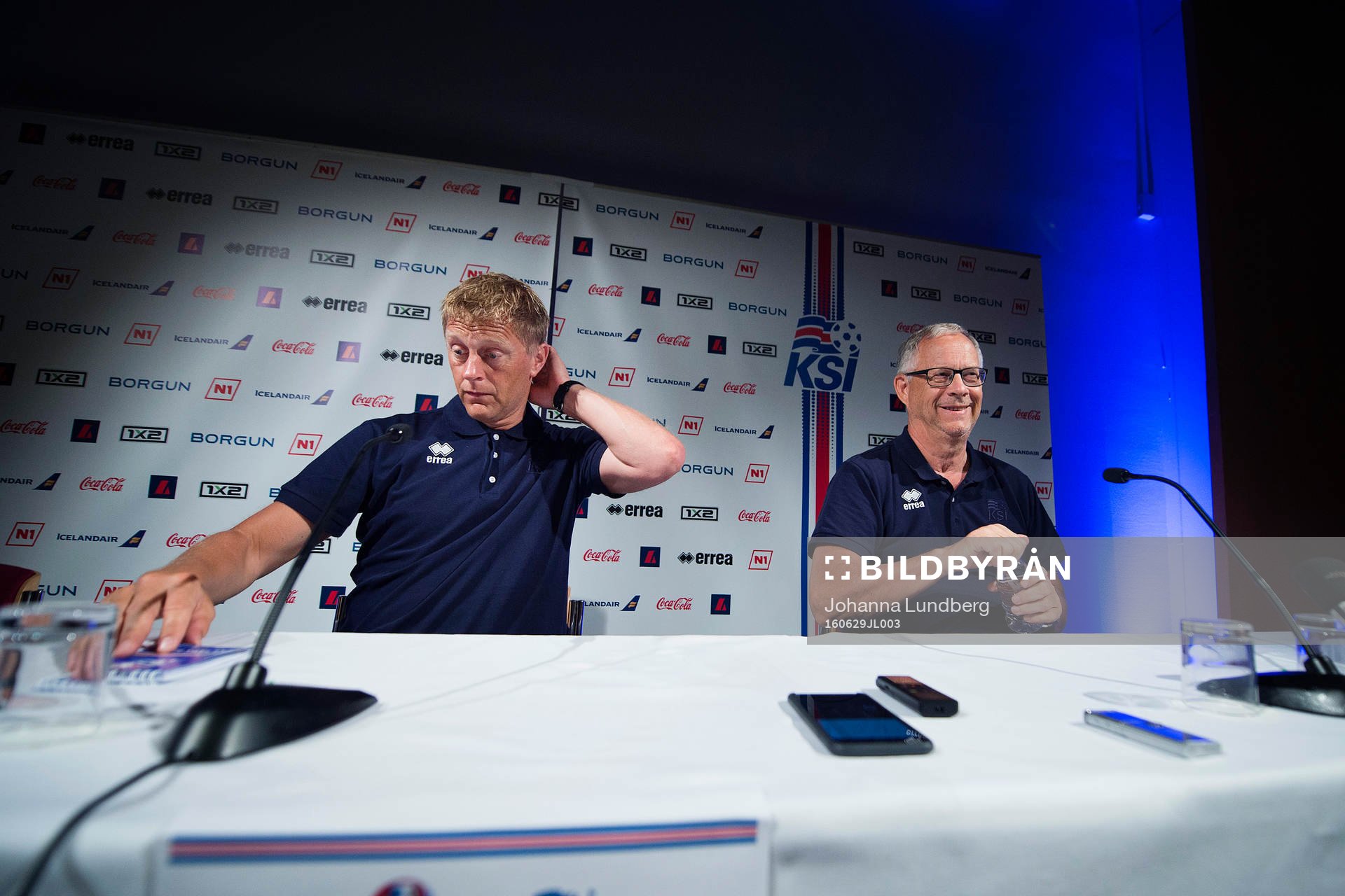Islands förbundskaptener Heimir Hallgrimsson och Lars