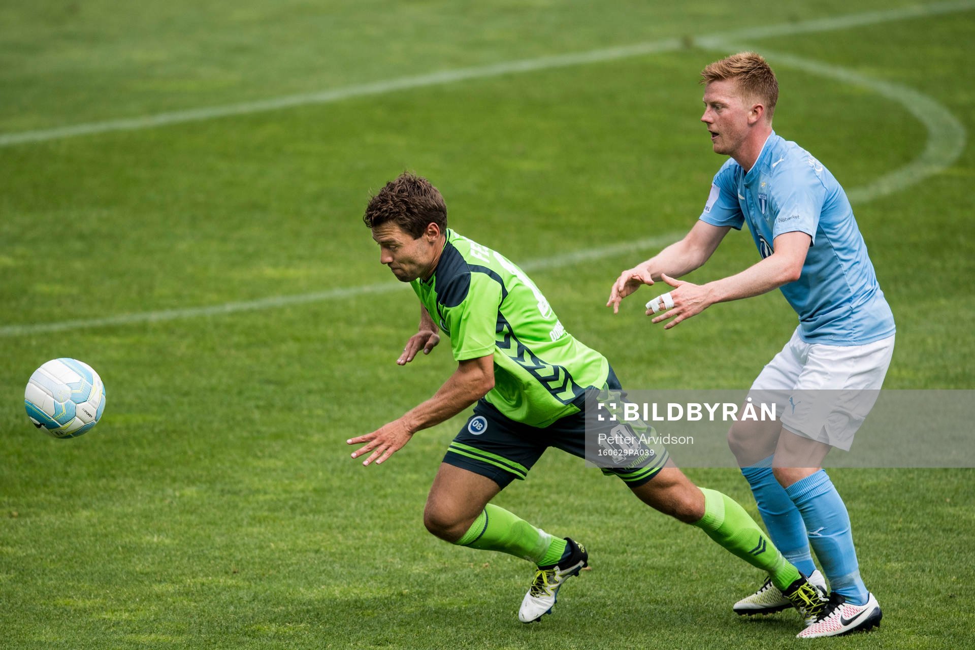 Odense Rasmus Festersen och Malmö FFs Anders Christiansen