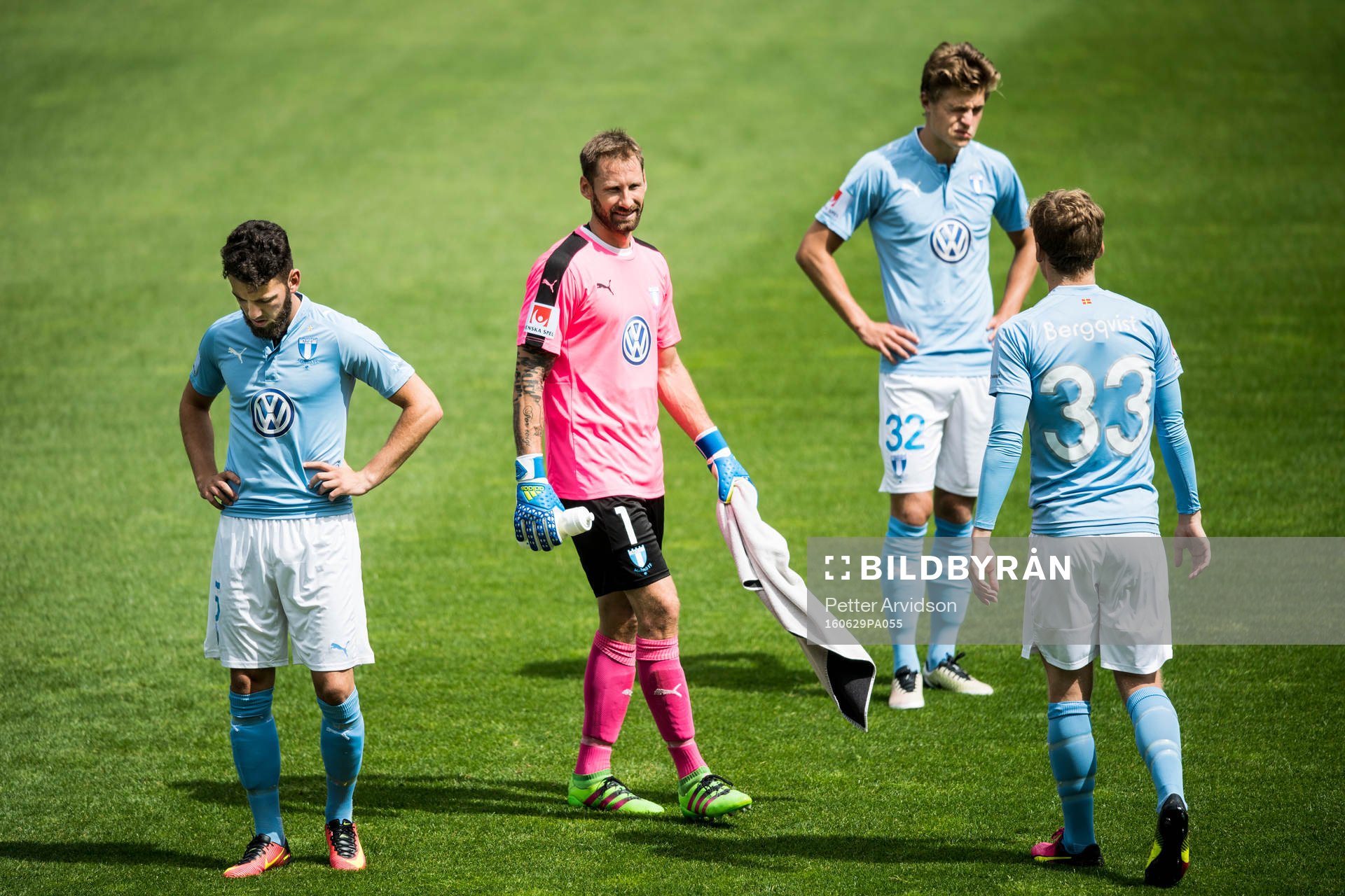 Malmö FFs Erdal Rakip, målvakt Johan Wiland, Mattias