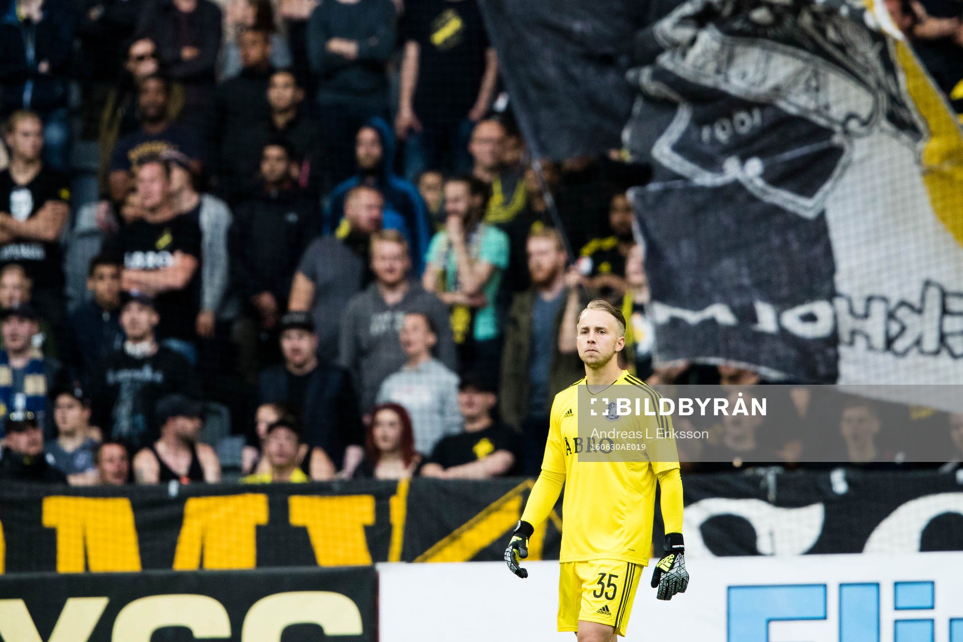 s målvakt Patrik Carlgren