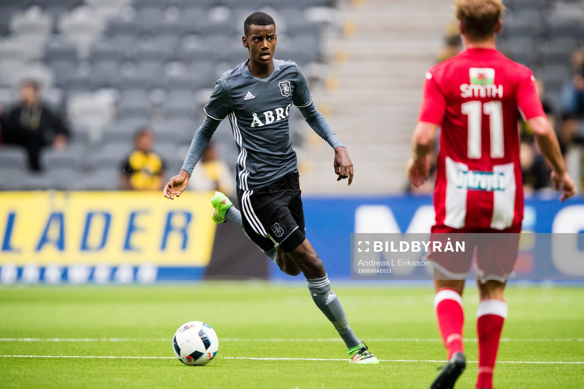 s Alexander Isak