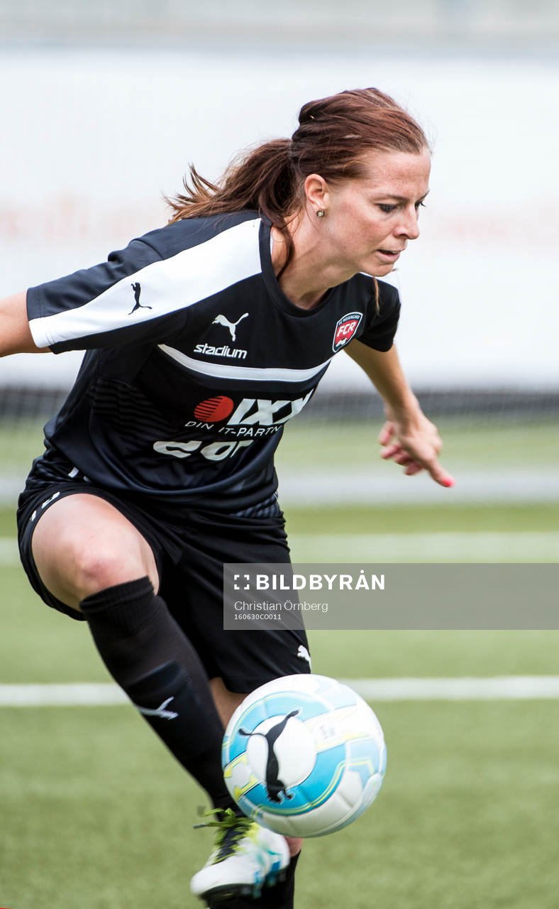 Lotta Schelin