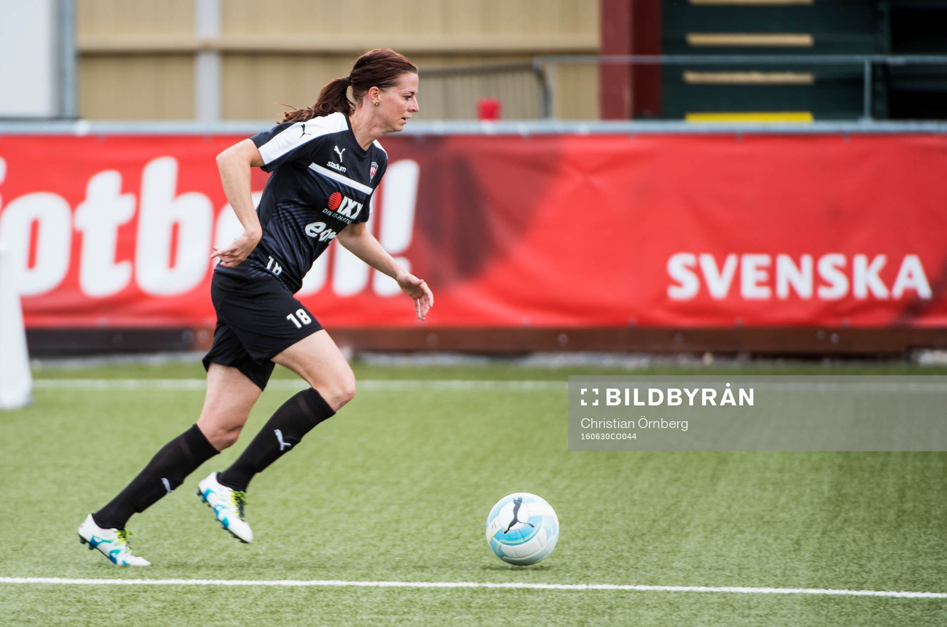 Lotta Schelin