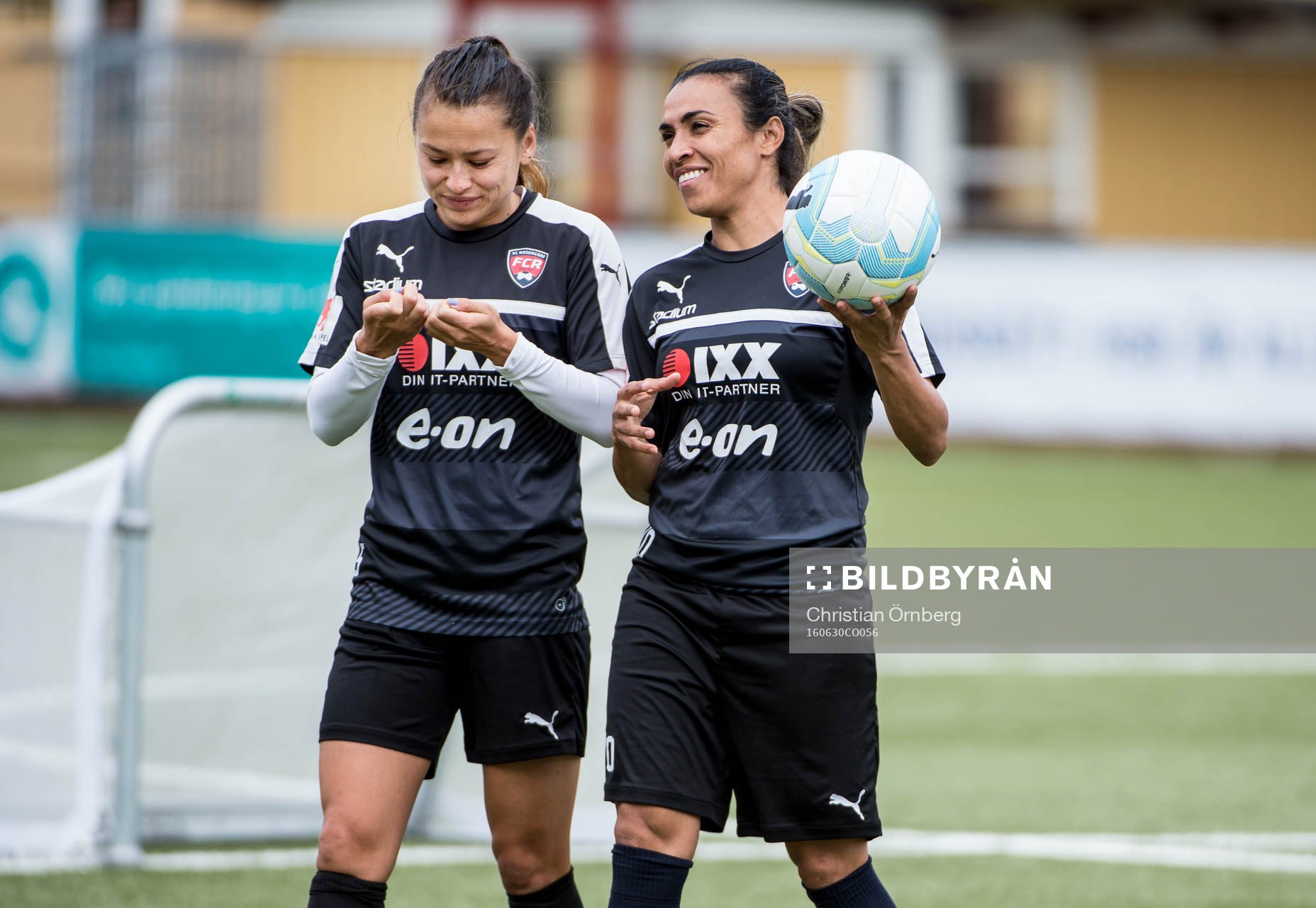 Rosengårds Ali Riley och Marta Vieira da Silva