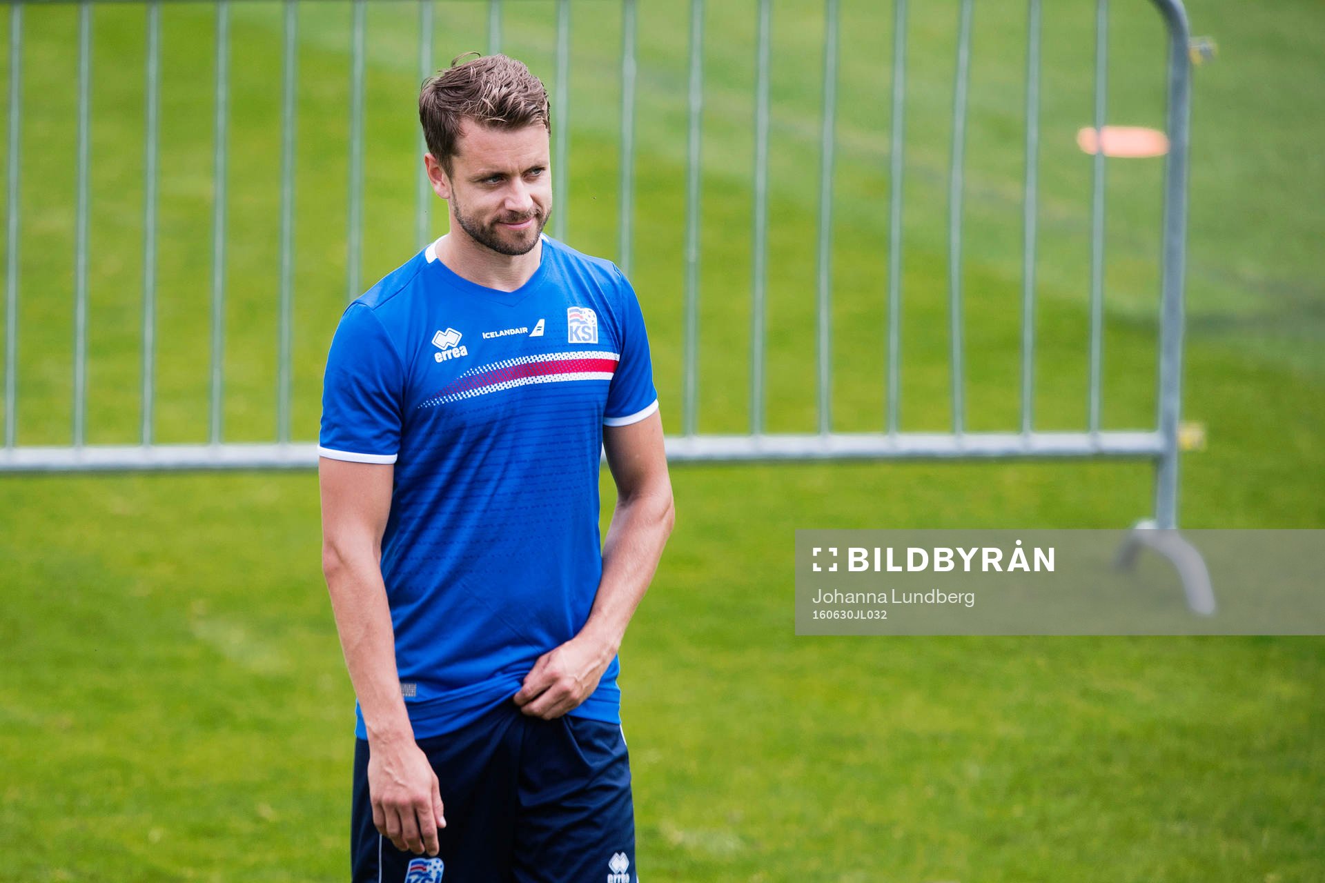 Kári Arnason på Islands fotbollslandslags träning