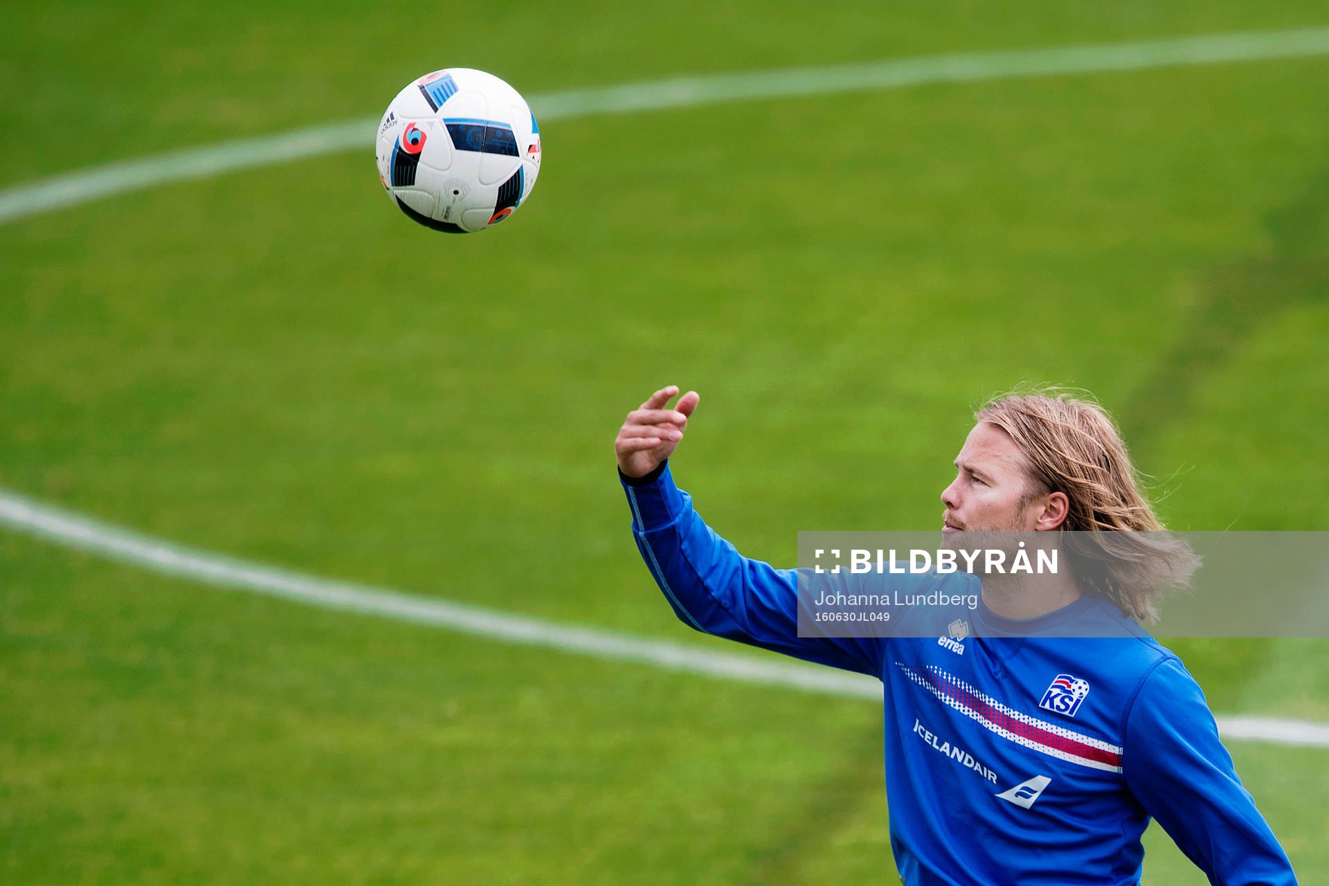 Birkir Bjarnason på Islands fotbollslandslags träning