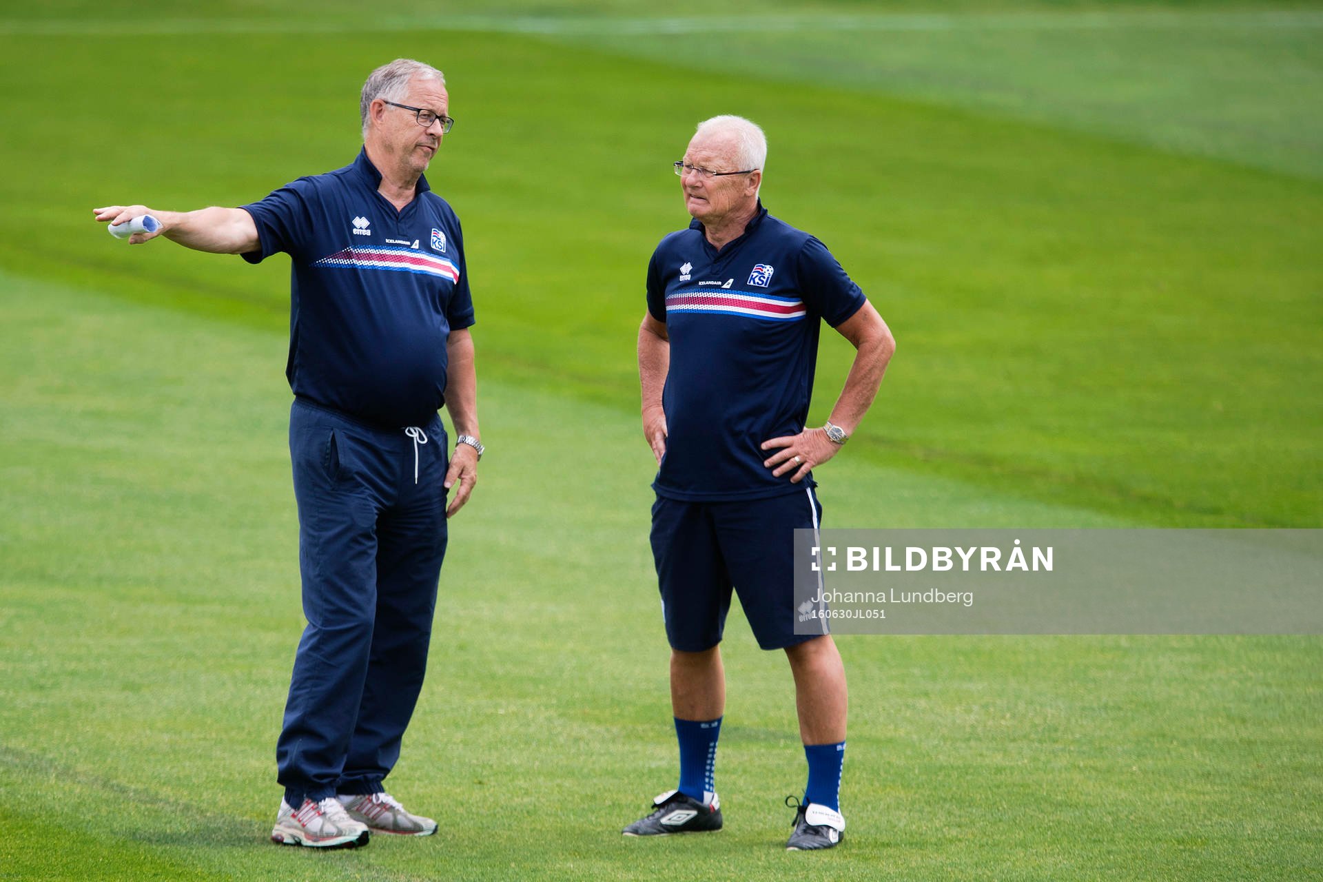 Roland Andersson och förbundskapten Lars Lagerbäck  på