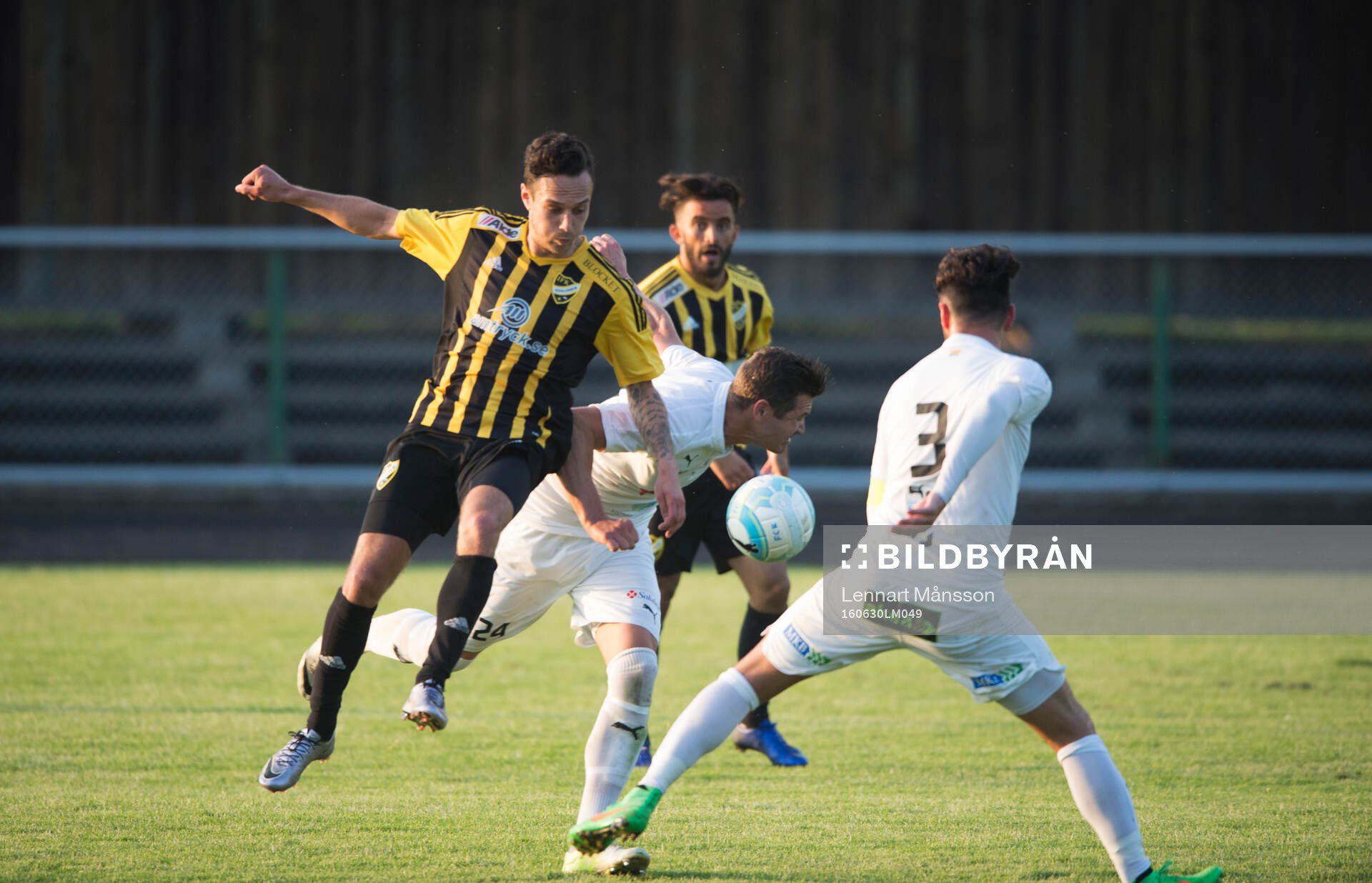 IFK Hässleholms Karim Al-Asi  i matchen i division 2