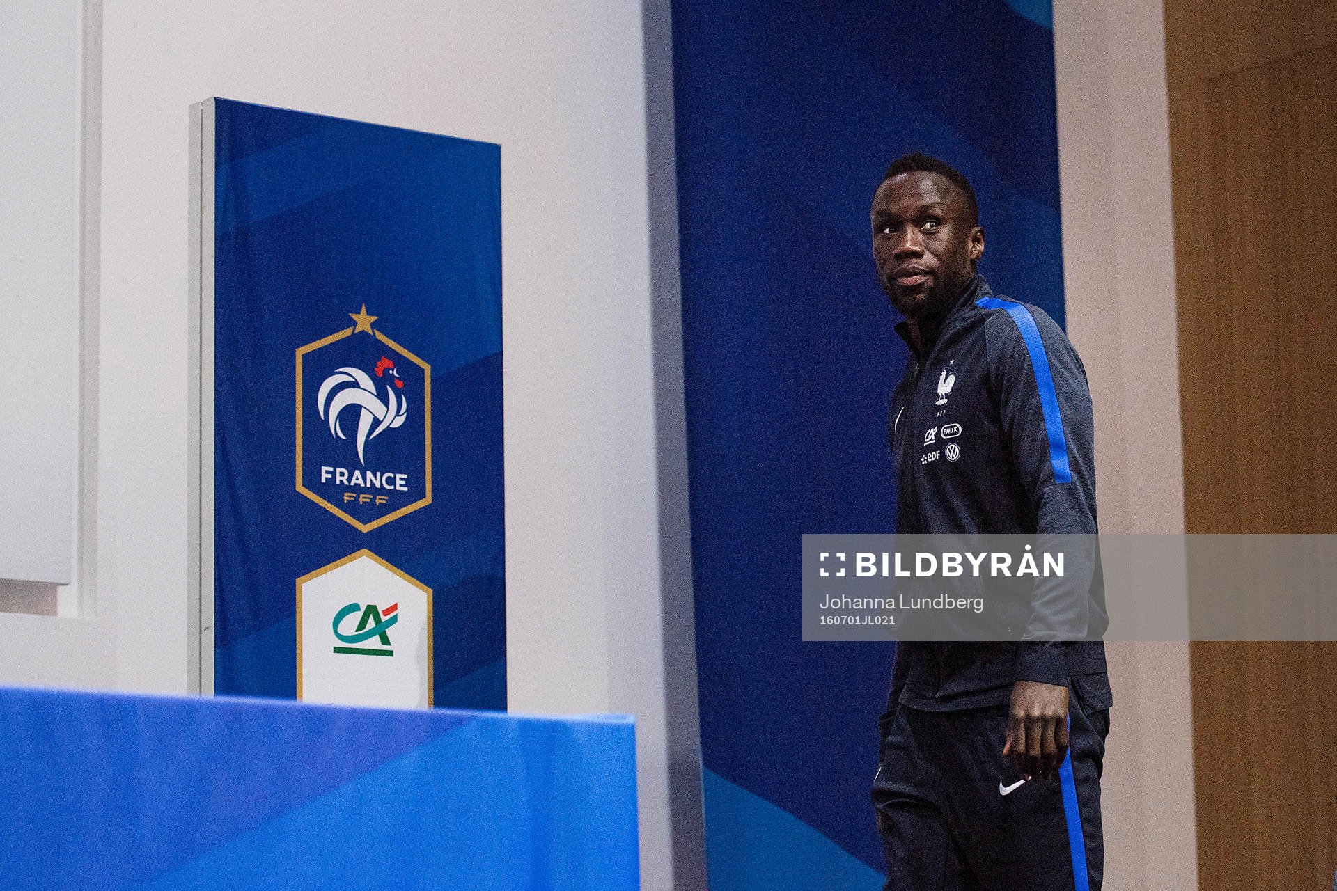 Bacary Sagna på Frankrikes fotbollslandslags presskonferens