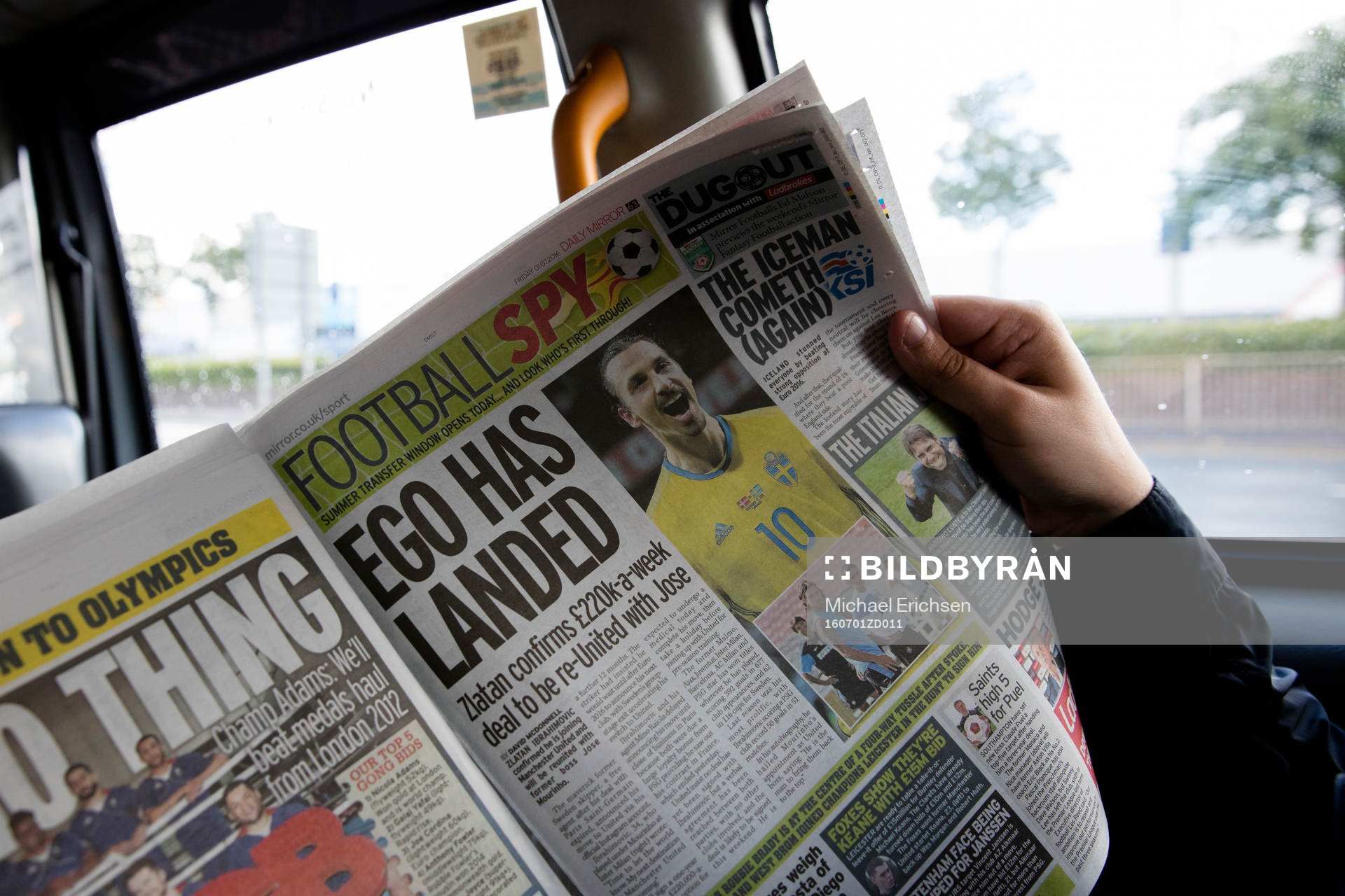 Ett engelskt tidningsuppslag med Zlatan