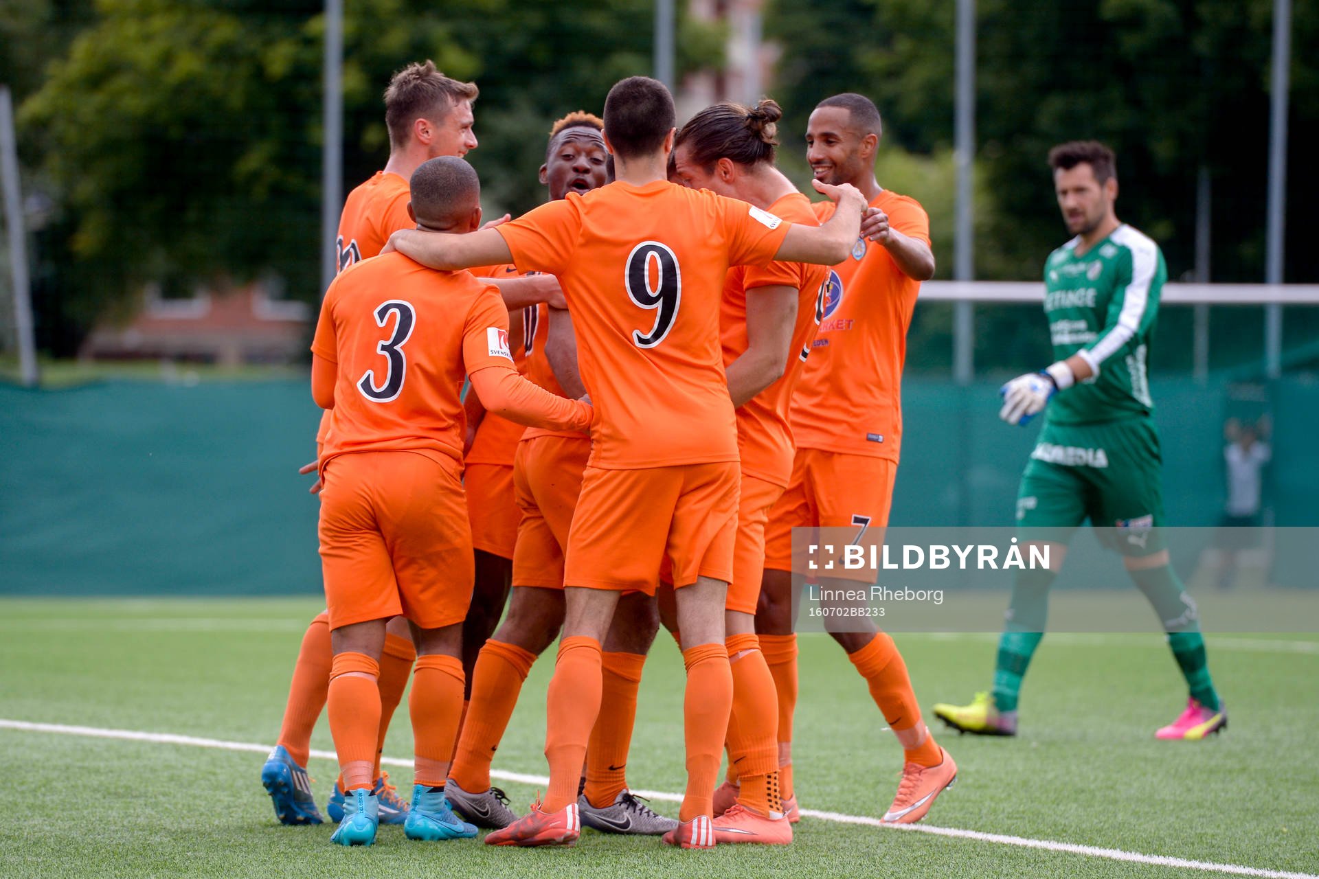 Athletics Othman El Kabir jublar efter 4-1 under fotbollsmatchen i Superettan mellan AFC United och Halmstad den 2 juli 2016 i Stockholm.
