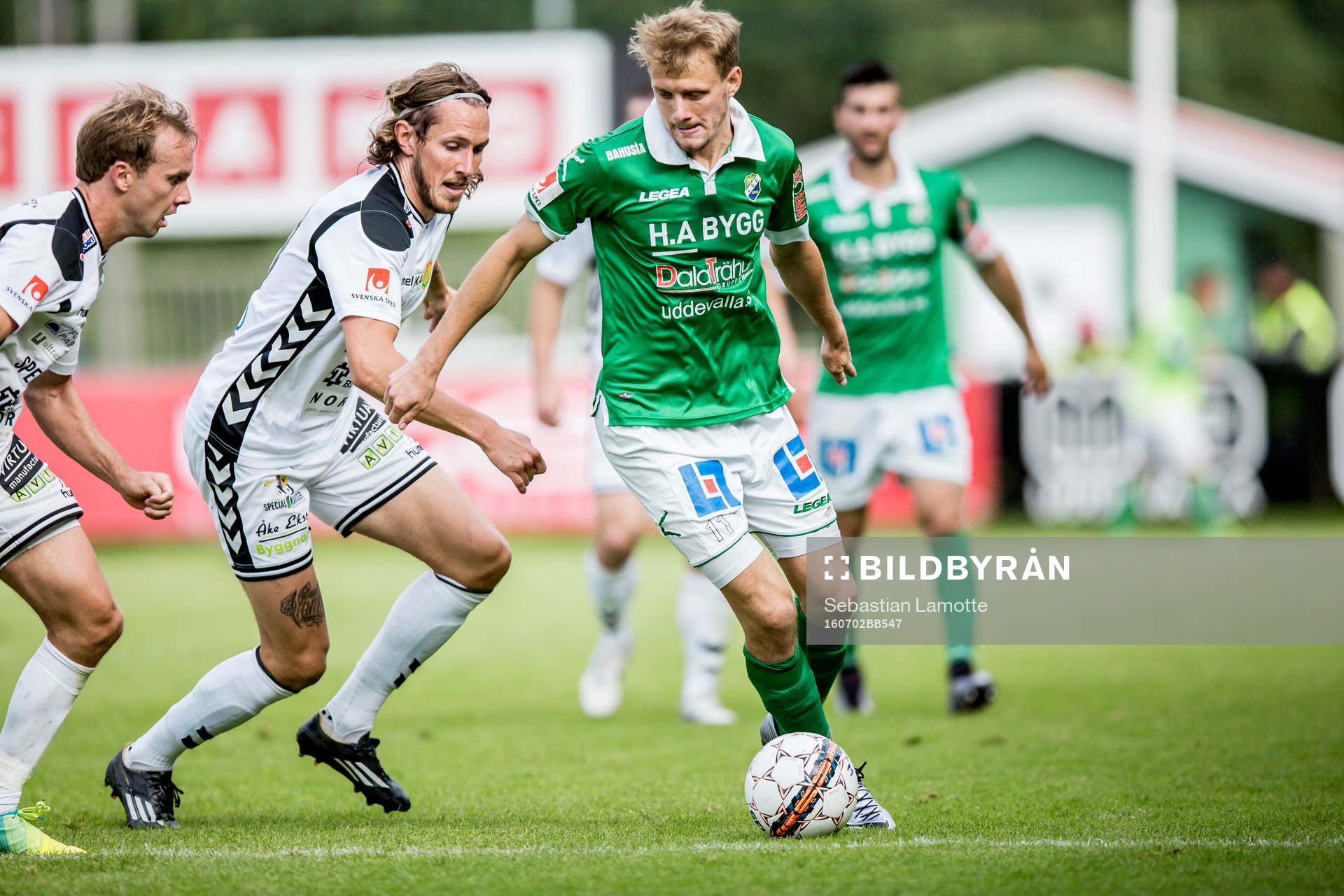 Ljungskiles Jakob Olsson och GAIS David Johannesson